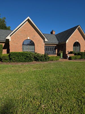 Deerwood Resident | Pine Bark Installation