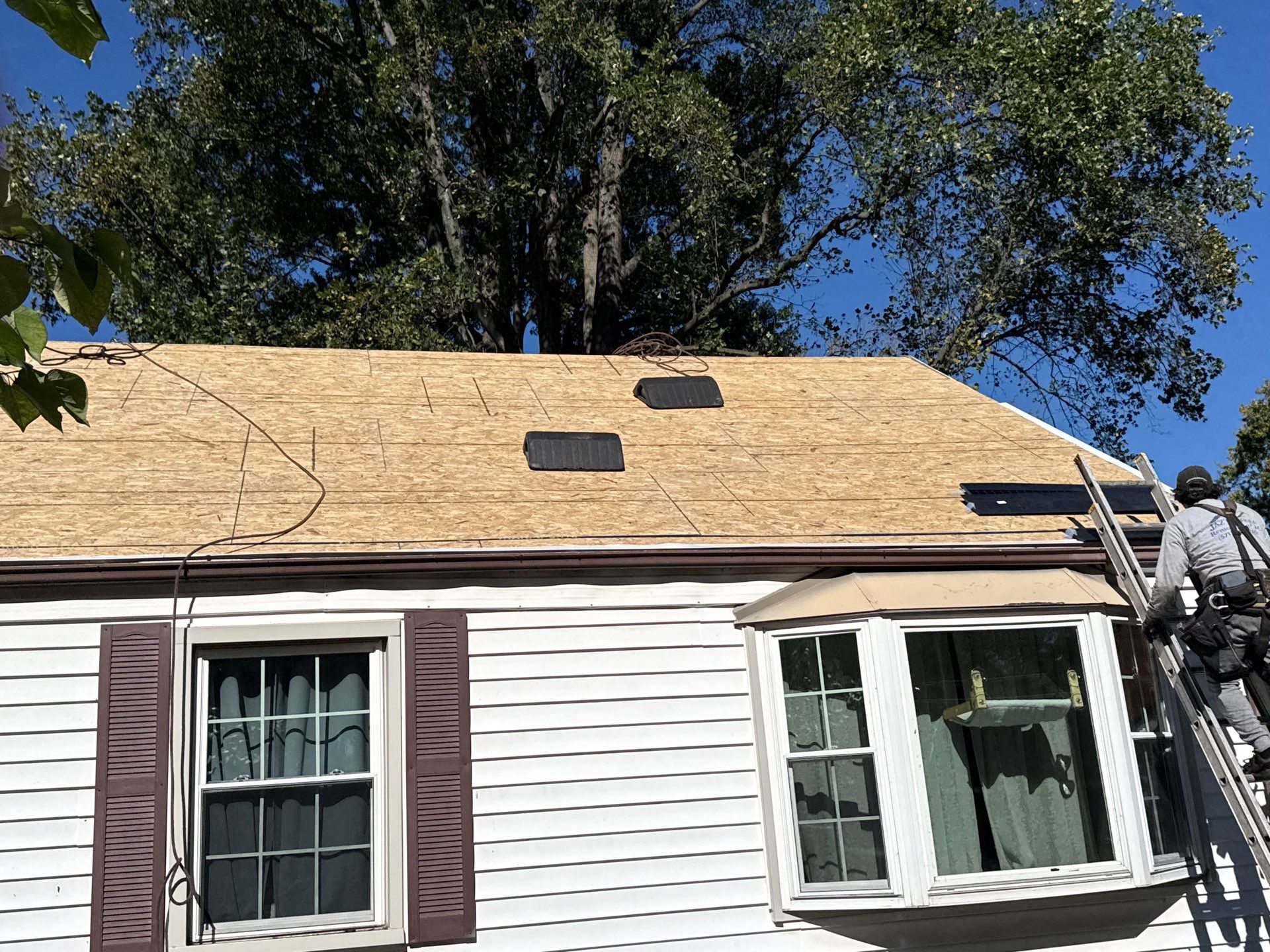 Falls Church  : Residential Roof Replacement with CertainTeed Landmark Pro in Max Def Georgetown Gray by RM Banning, Inc.