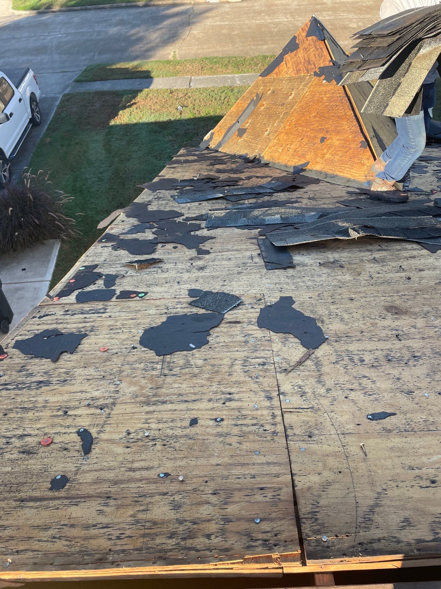 Roof Replacement Houston by Roof Repair Company