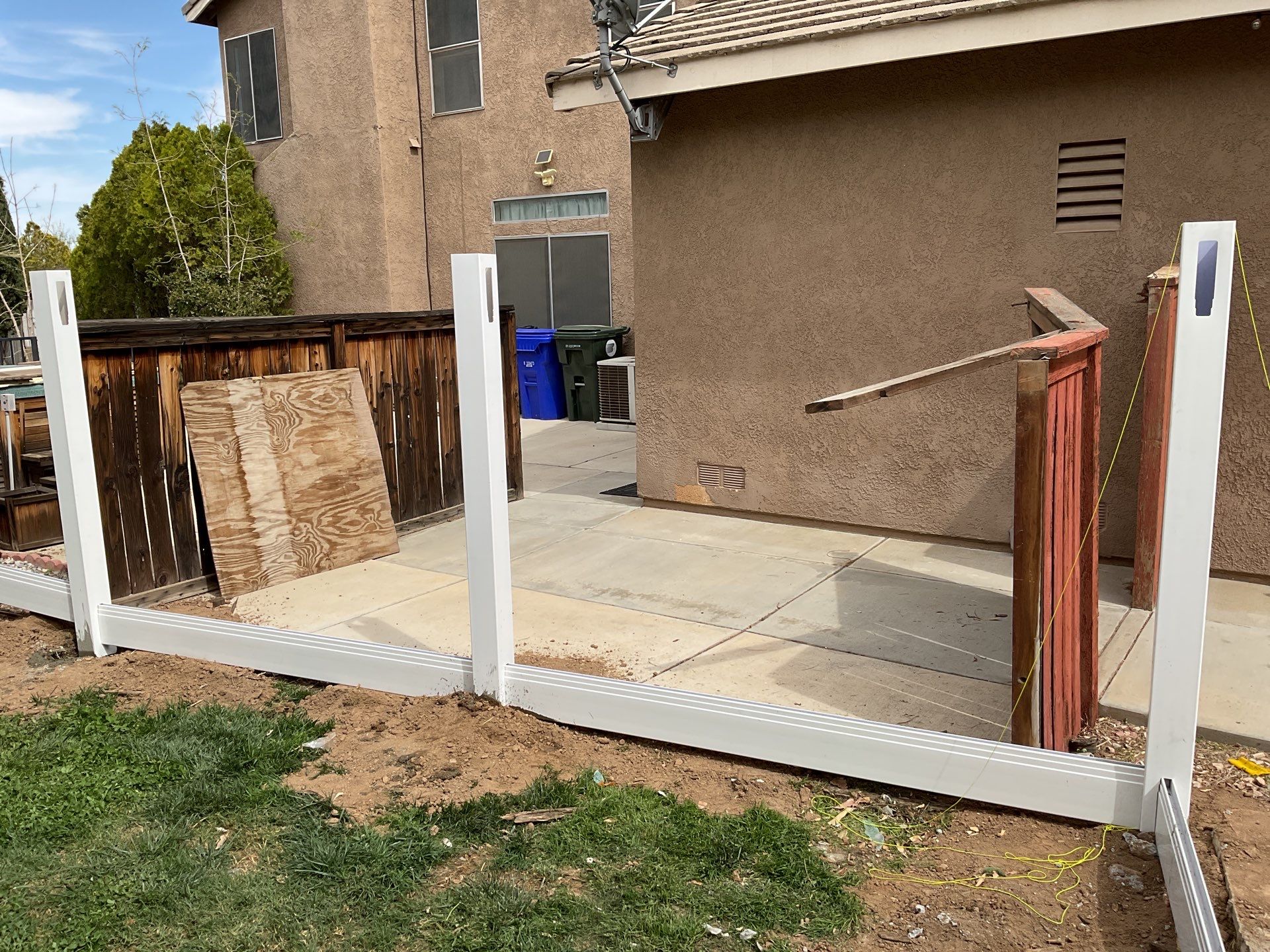 Fence Installation using Vinyl by Fence Guys Inc.