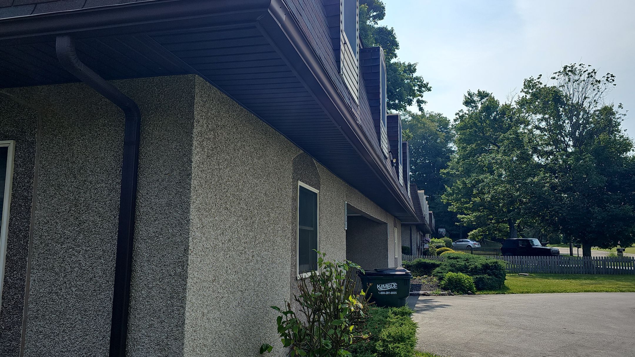 ATLAS PINNACLE COLOR: HEATHERBLEND by Eagle Eye Roofing
