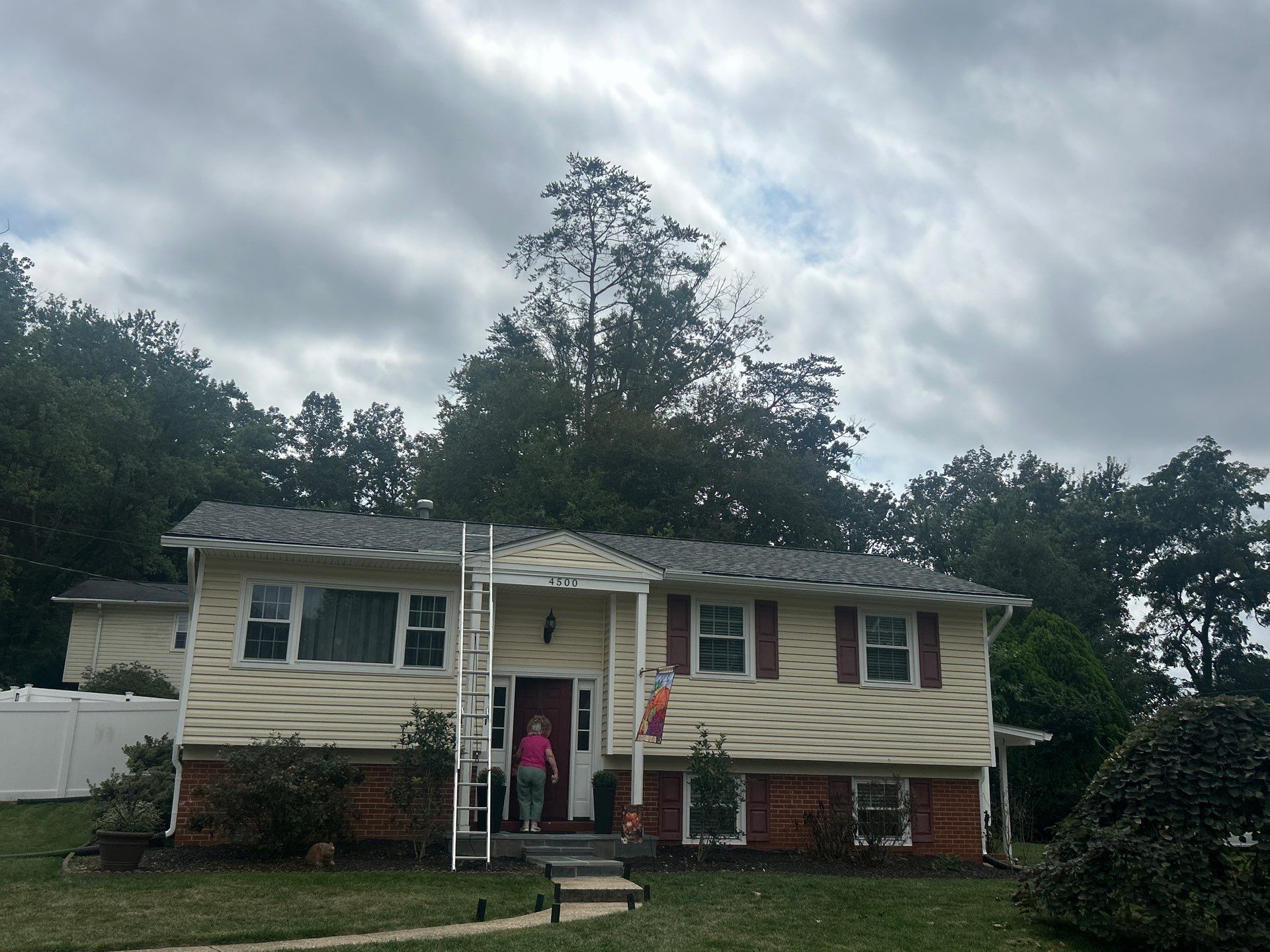 Falls Church : Residential Roof Replacement with CertainTeed Landmark Pro in Max Def Heather Blend by RM Banning, Inc.