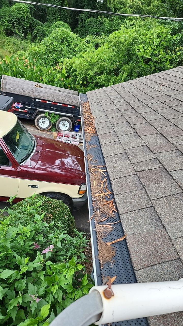 House Wash using cleaner by Power Wash Masters LLC