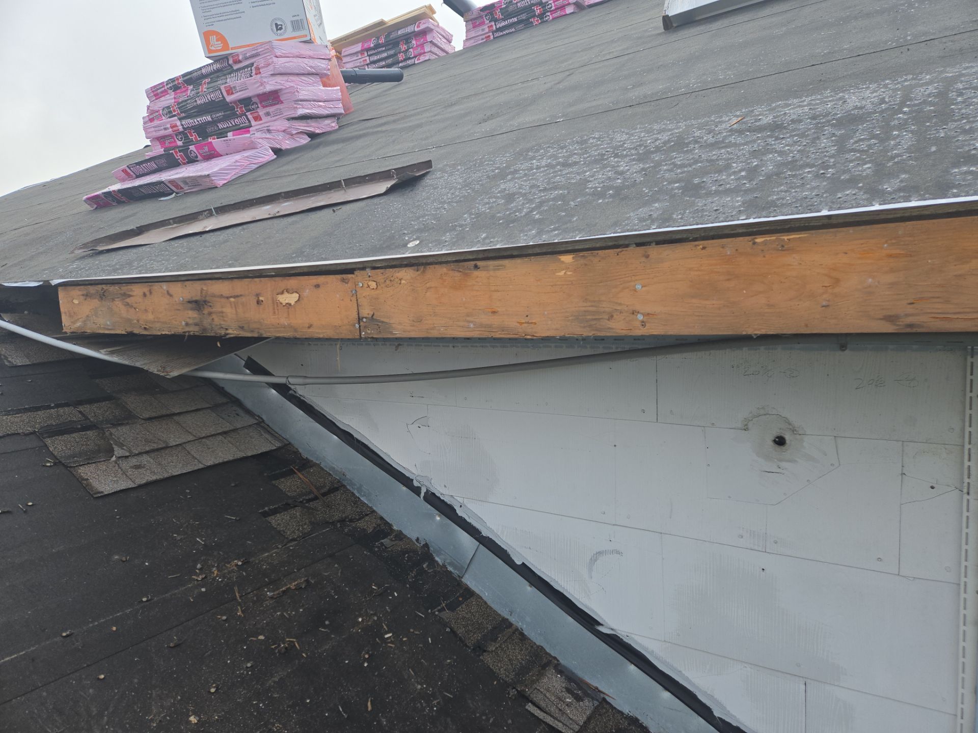 Project in St. Petersburg 33702 by Mitchell Roofing Company LLC