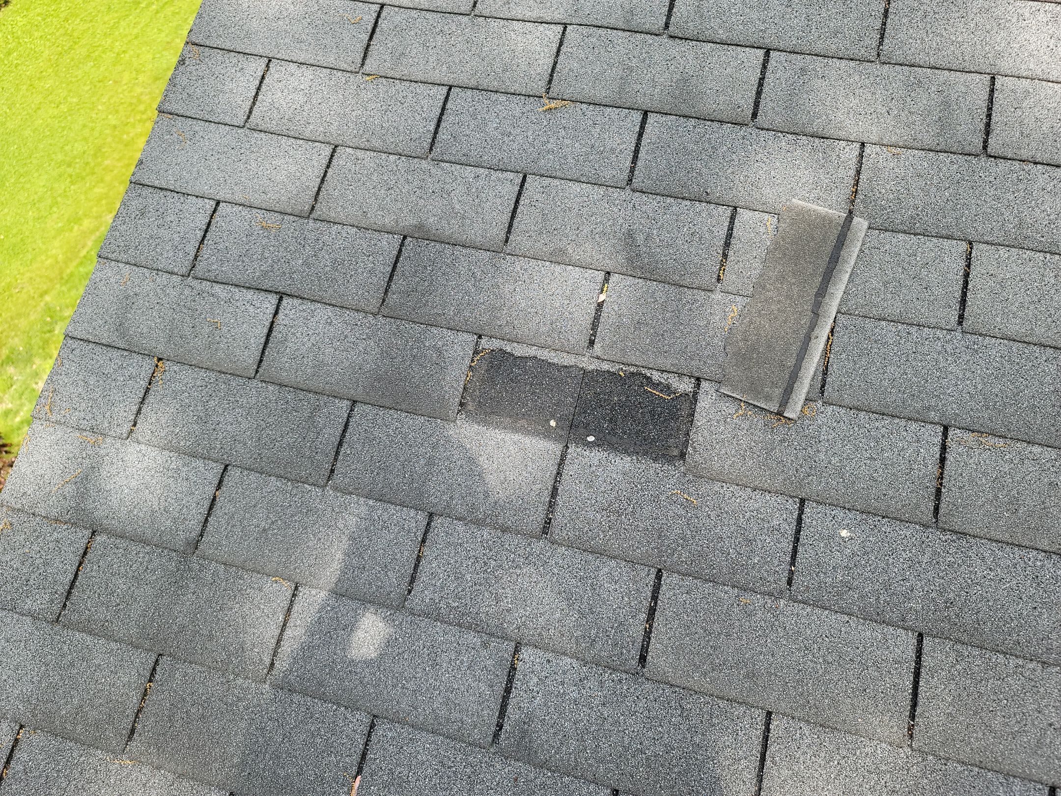 ATLAS PINNACLE COLOR: COASTAL GRANITE by Eagle Eye Roofing