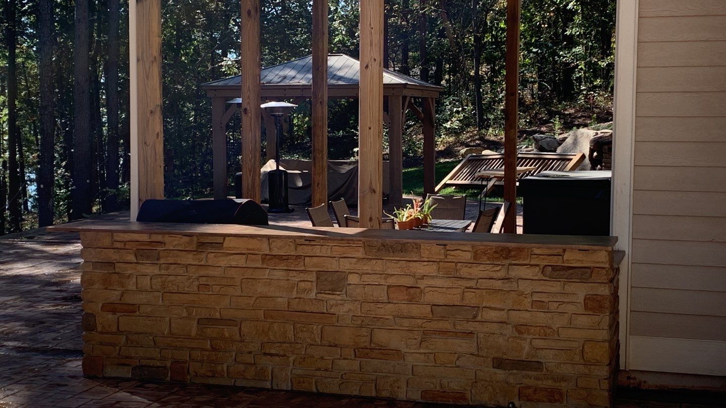 Outdoor Kitchen using Clifrock Panels by Xtreme Concrete Services