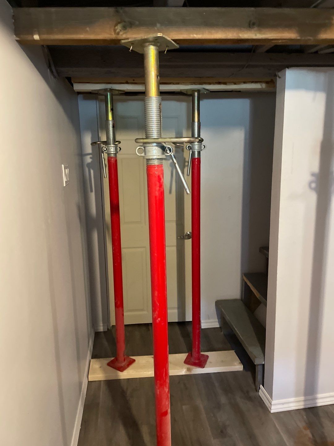 Structural work by Eco-Nature Construction Inc.