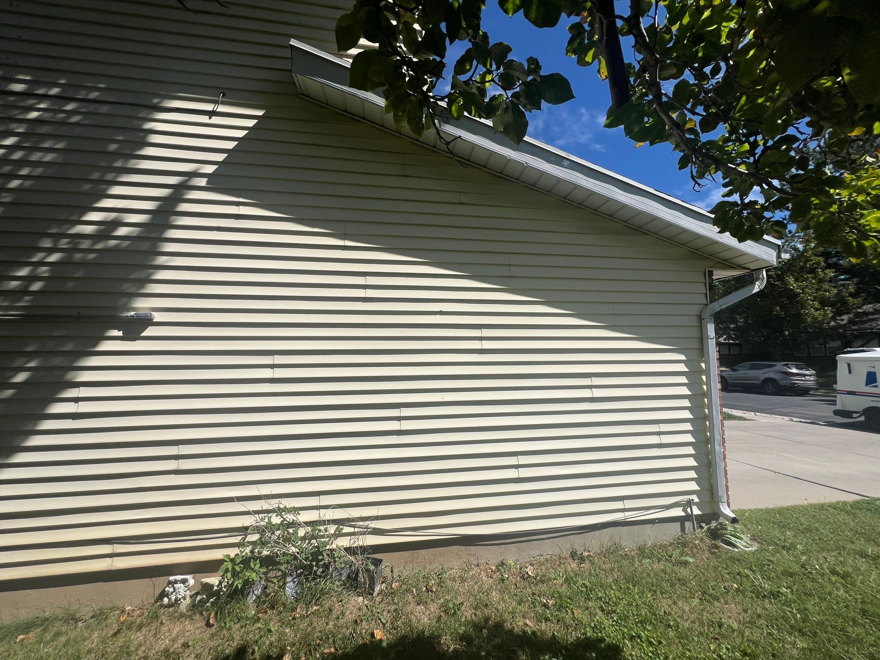 Salt Lake City | James Hardie Lap Siding | Pearl Gray by Ideal Siding Utah