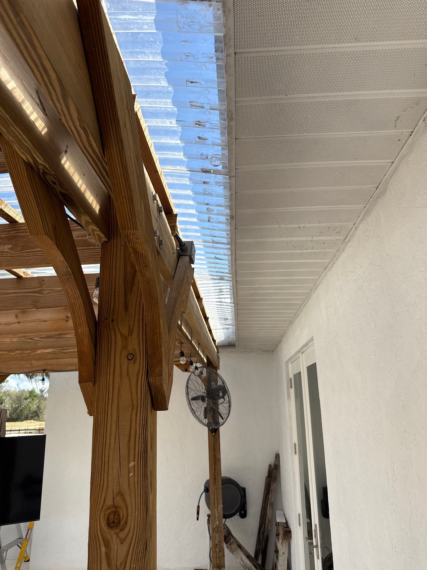 Seamless Aluminum Gutter Installation using 6 Inch Seamless Gutters in Sarasota FL by Gutter Professors