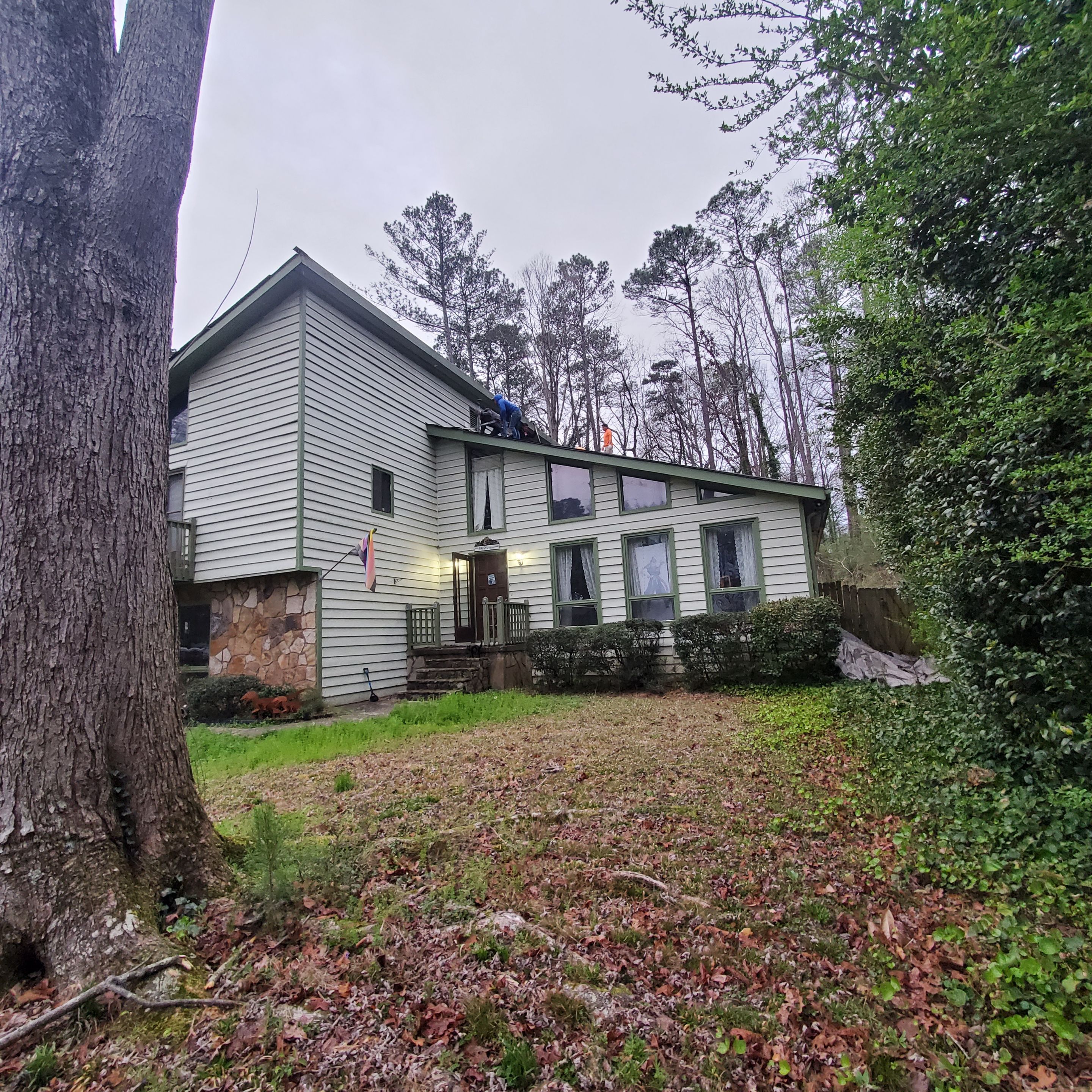 Oakridge TruDef Twilight Black Residential Roofing Installation by Inspector Roofing and Restoration
