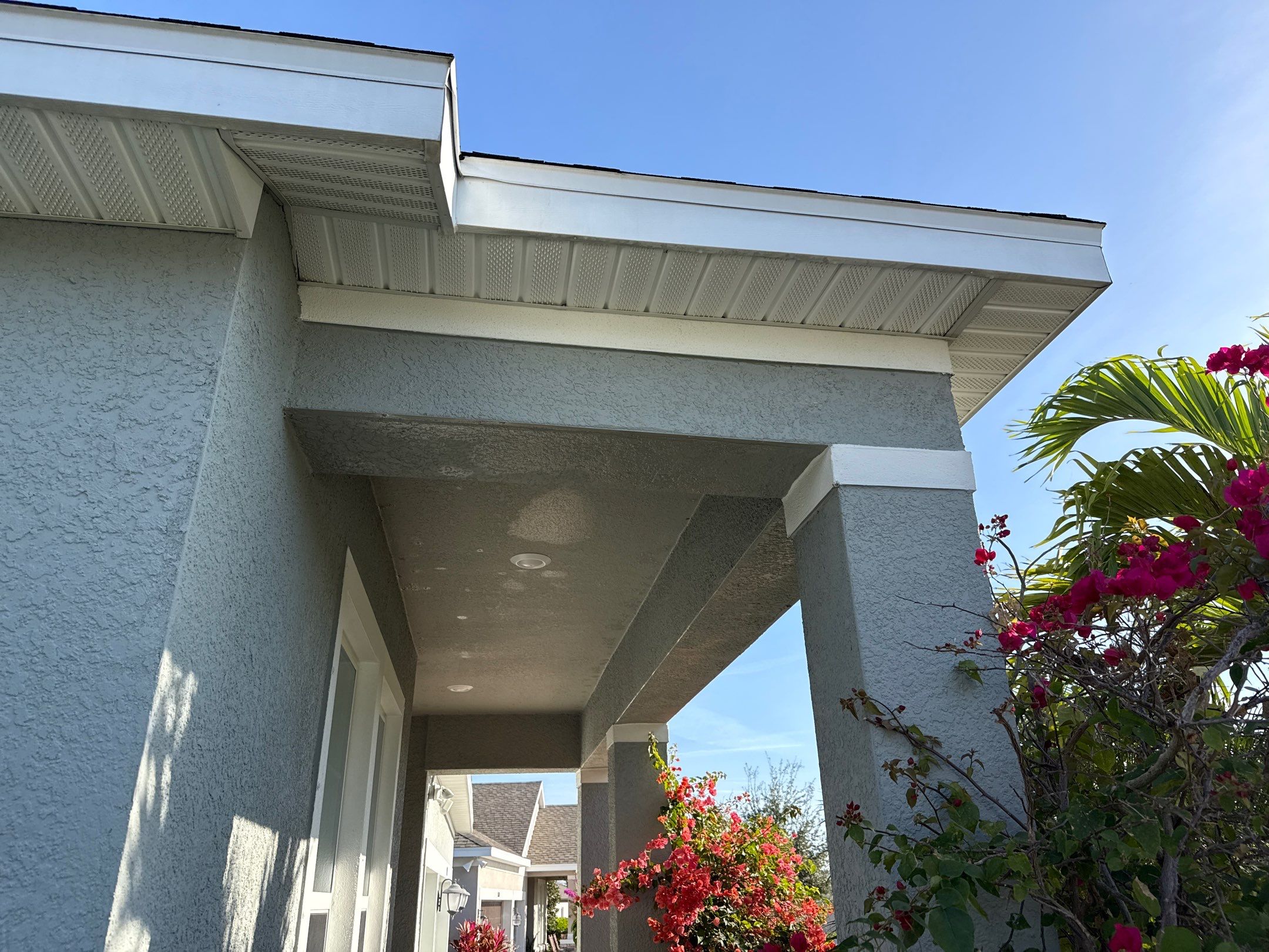 One-Story House Wash & Driveway Cleaning in Trevesta – Palmetto, FL by Sunshine AquaWash