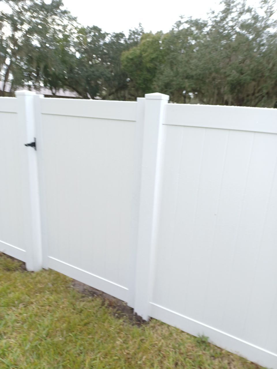 Riverview, FL 6 ft. White Vinyl Privacy Fence  by Asap fence and gates, LLC