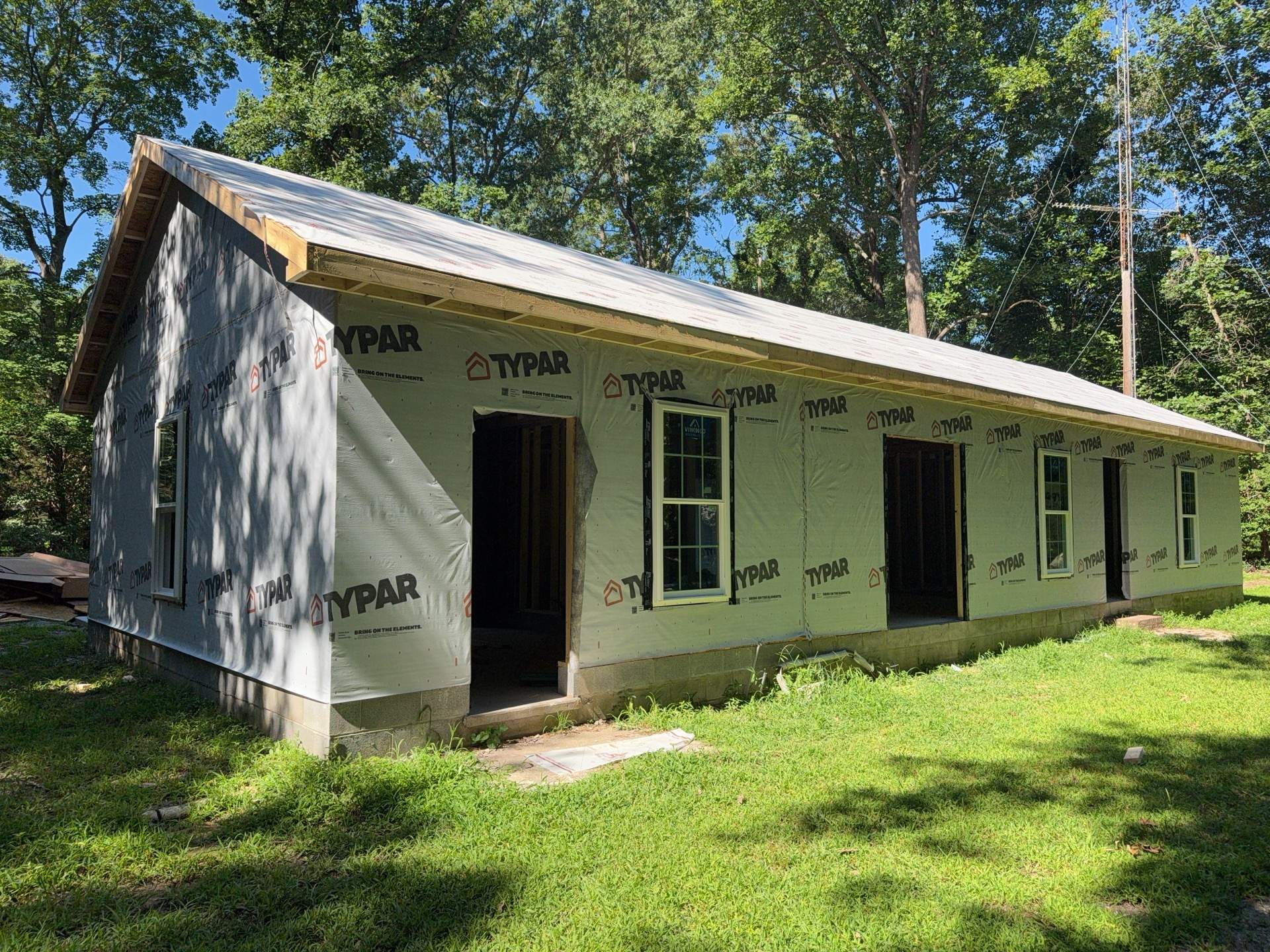 Single-Story New Construction Vinyl Siding Install in Gloucester by Cade Construction