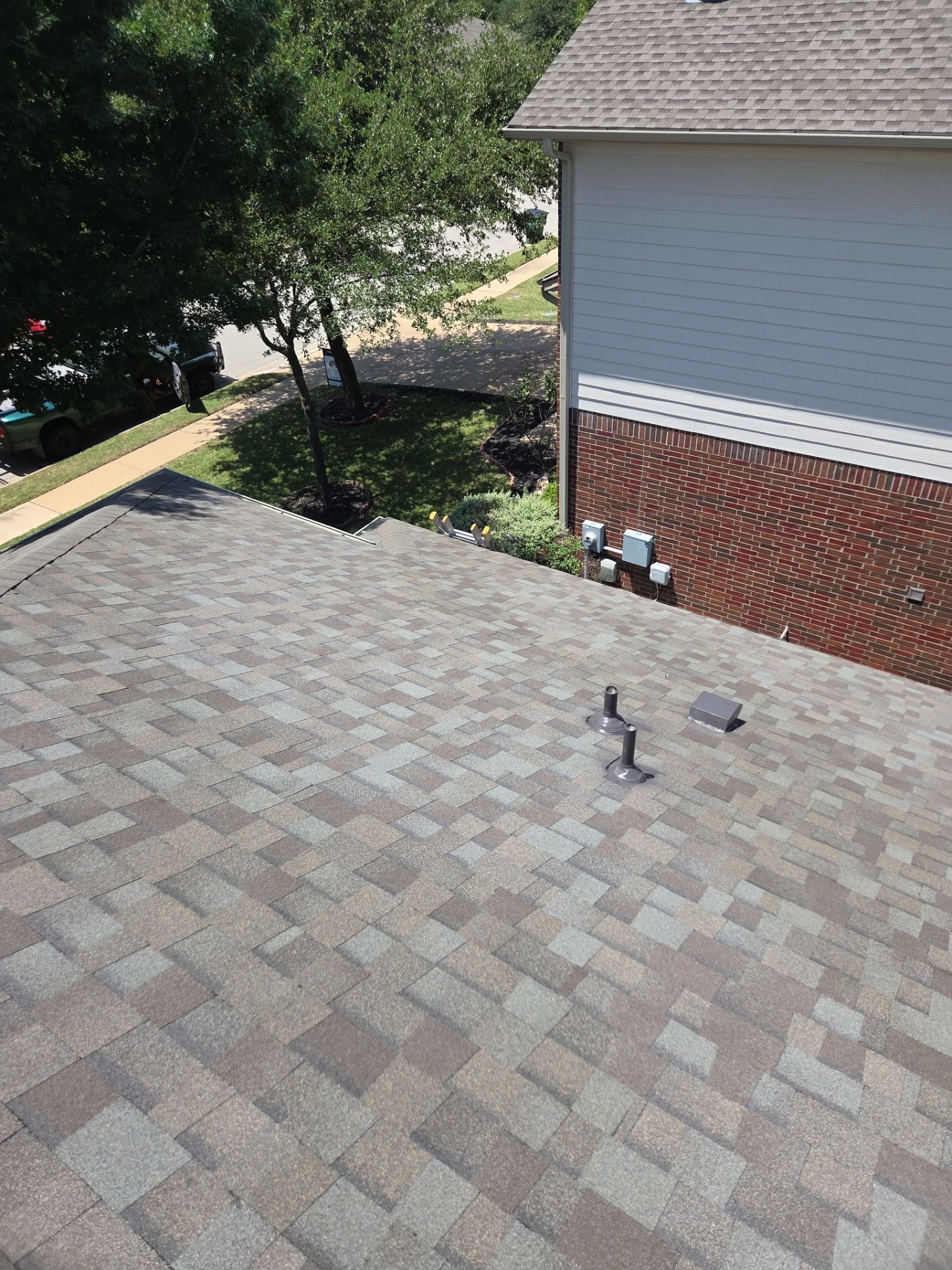 Driftwood - Owens Corning TruDefinition Duration by RoofsOnly.com
