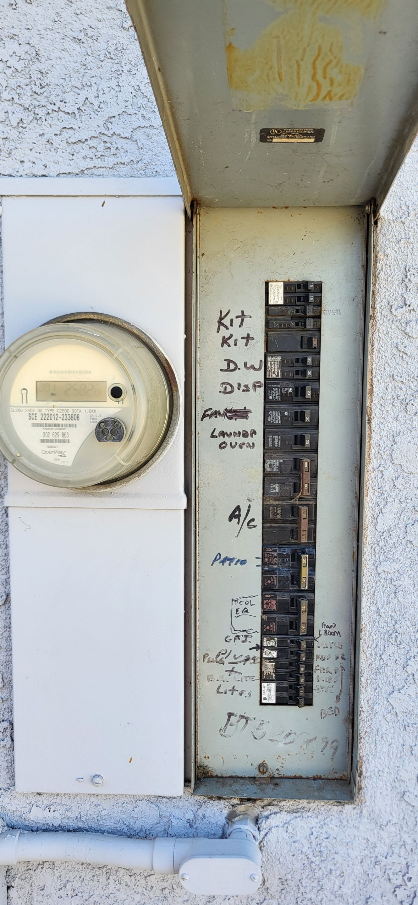 Residential Solar Array and Dual Tesla Powerwall Storage in Corona by VIBE SOLAR