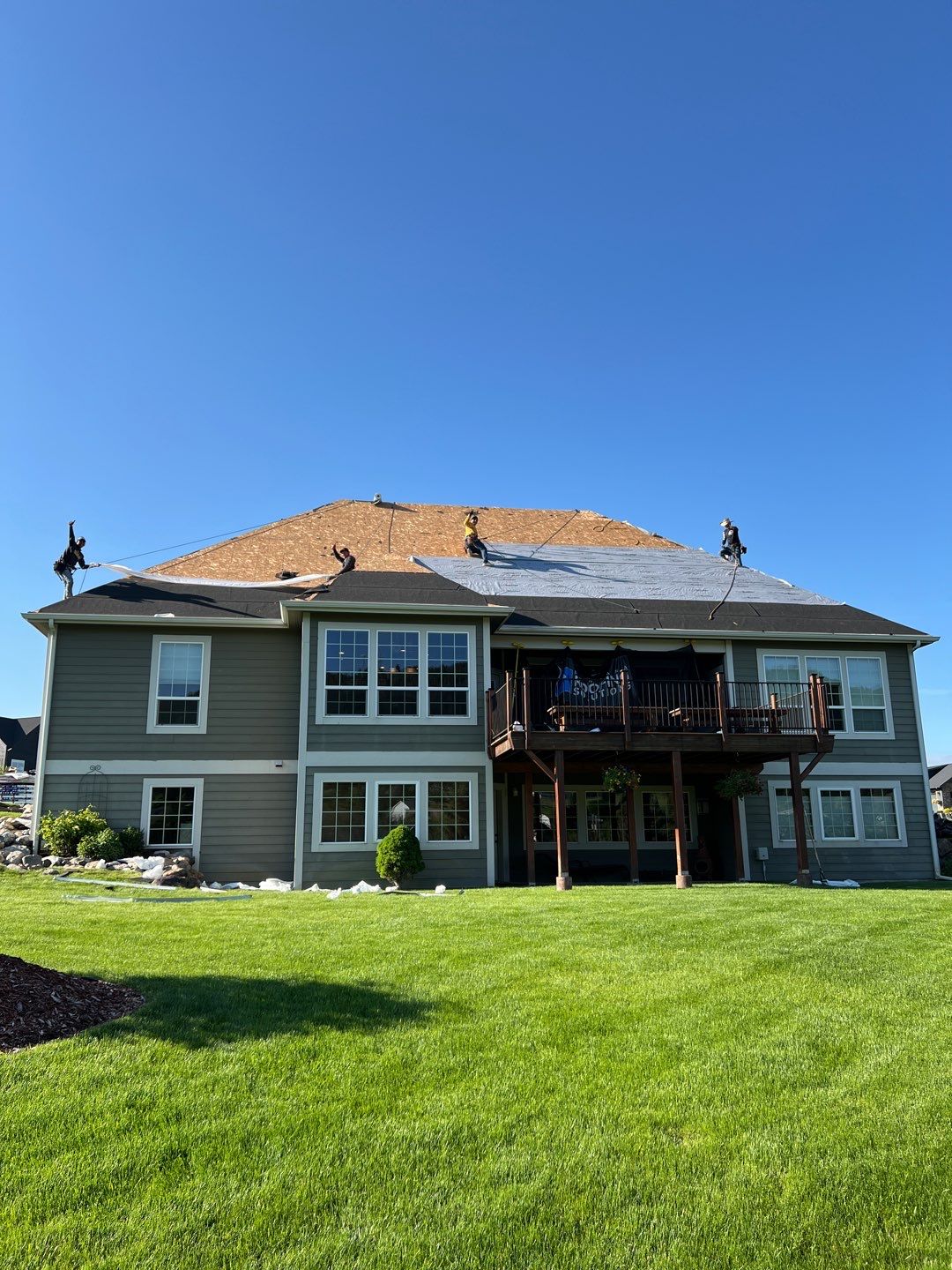 GAF Timberline HDZ - Weathered Wood by Montana Roofing Solutions