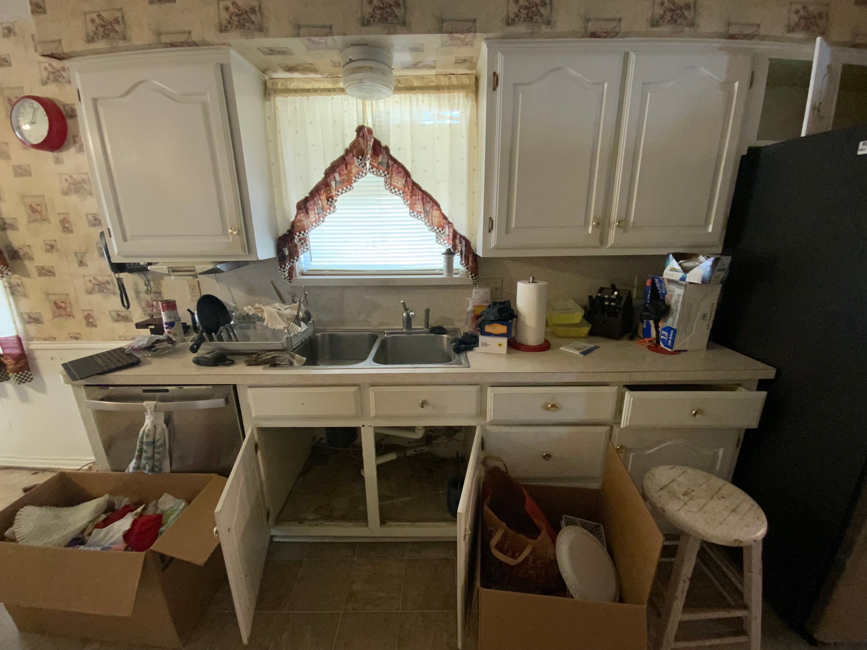 Rapid Sale Remodel: Kitchen & Bath Upgrades That Sold in Two Weeks by Tibi Soli LLC