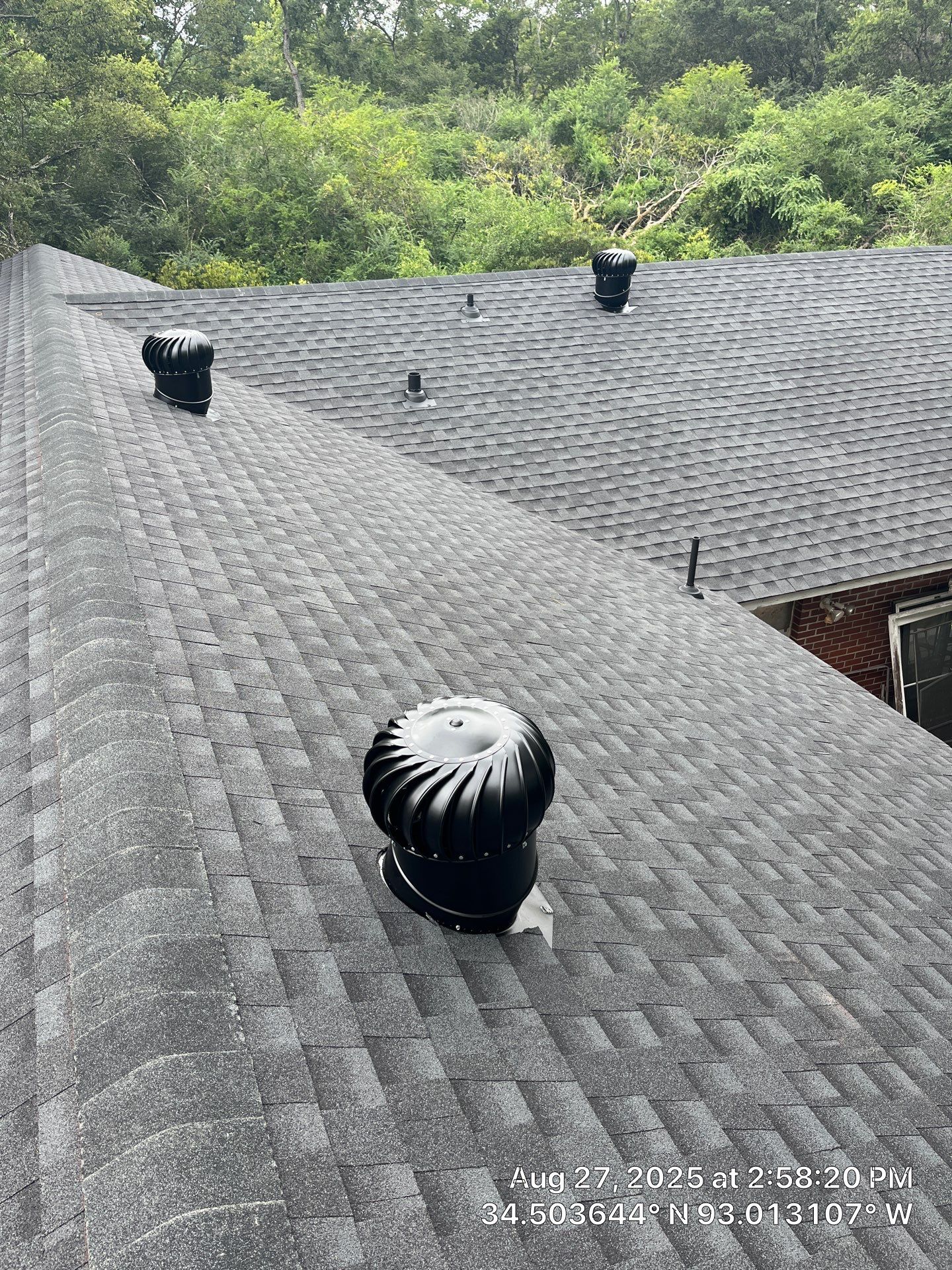 GAF Timberline HDZ Roof Replacement on Brick Home in Hot Springs by Temple Roofing and Exteriors