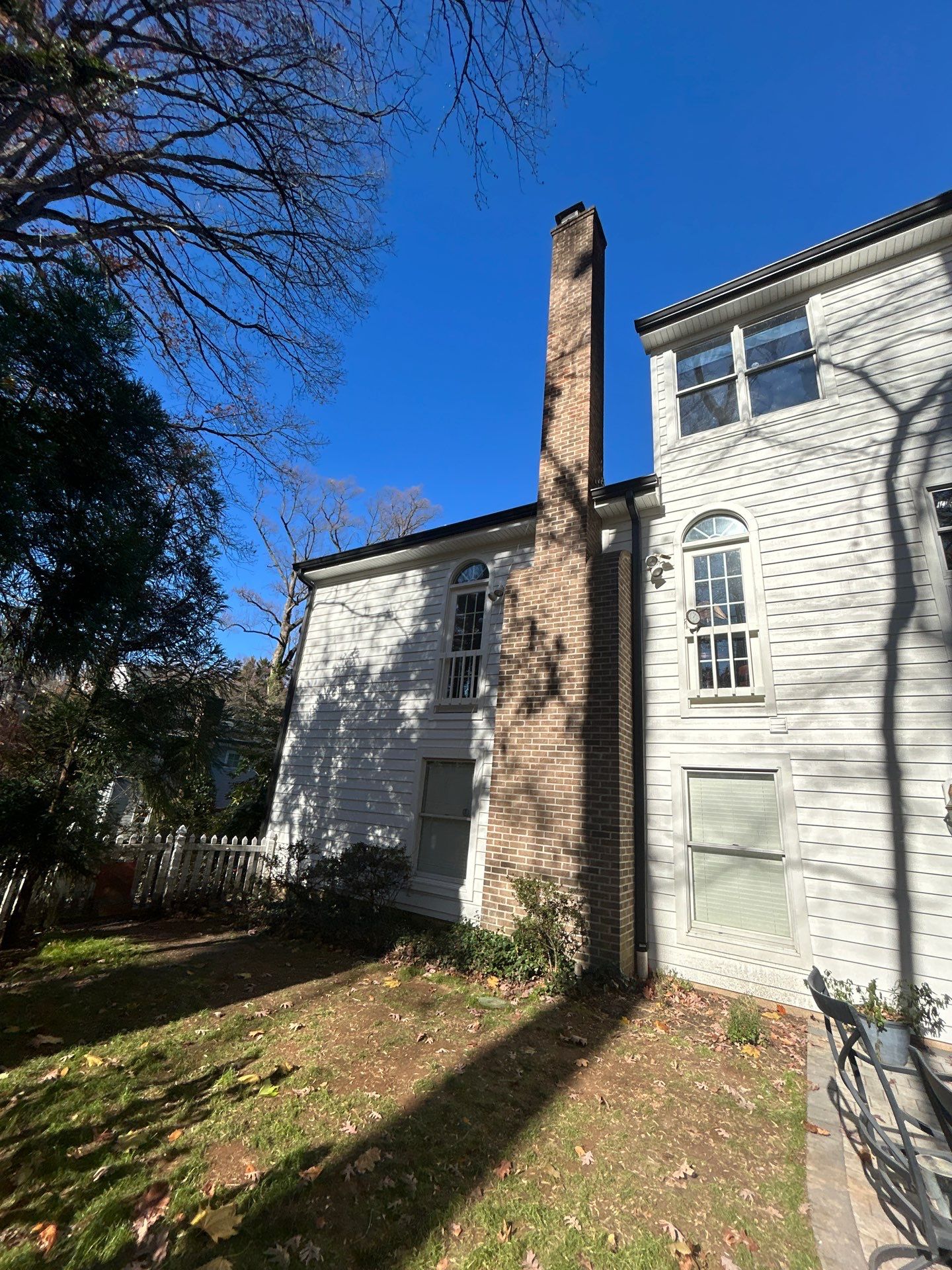 Arlington: Bevel Cedar Wood Siding Restoration by RM Banning, Inc.
