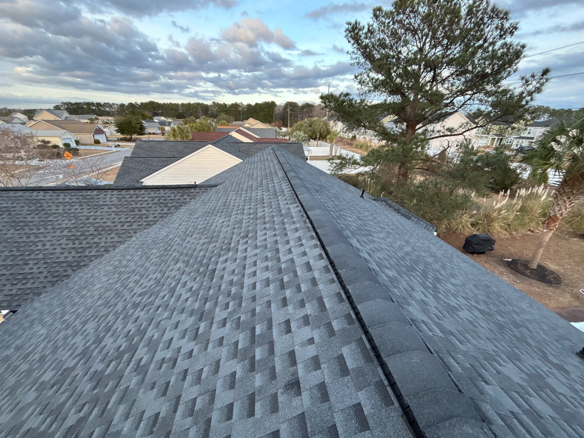 GAF HDZ - Charcoal by Linta Roofing Inc