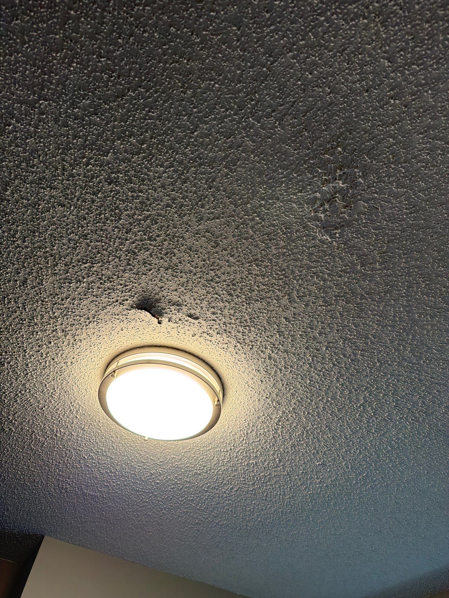 Residential - Virgina Beach  by Rodriguez Drywall And Paint 