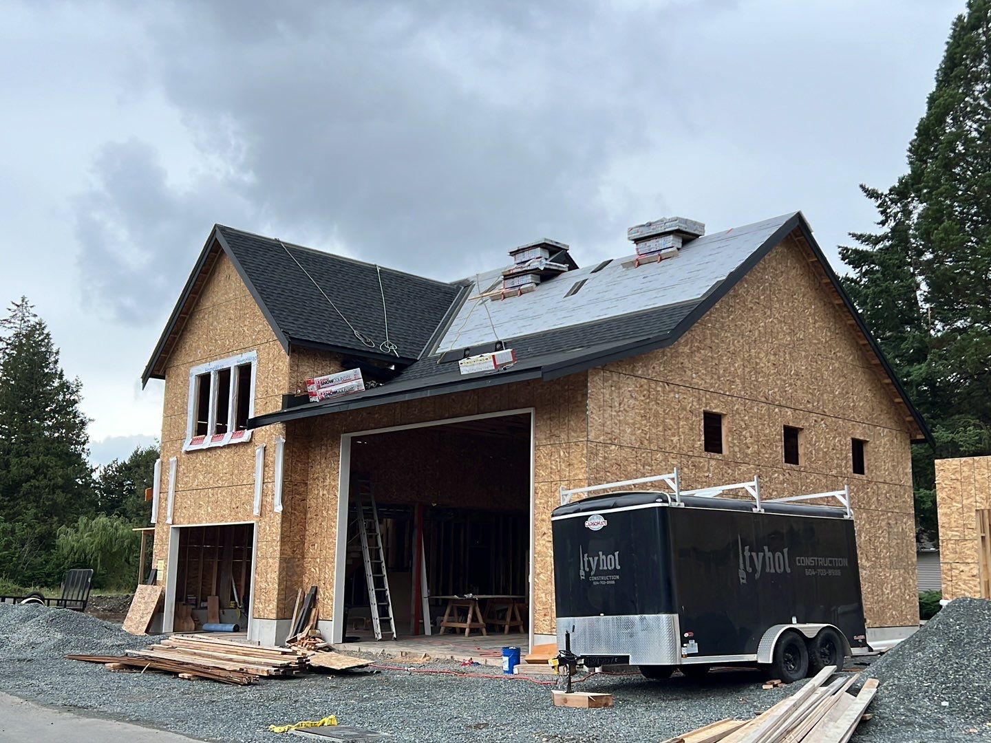 Residential Roofing Installation using GAF Charcoal HDZ by Top Notch Roofing Inc