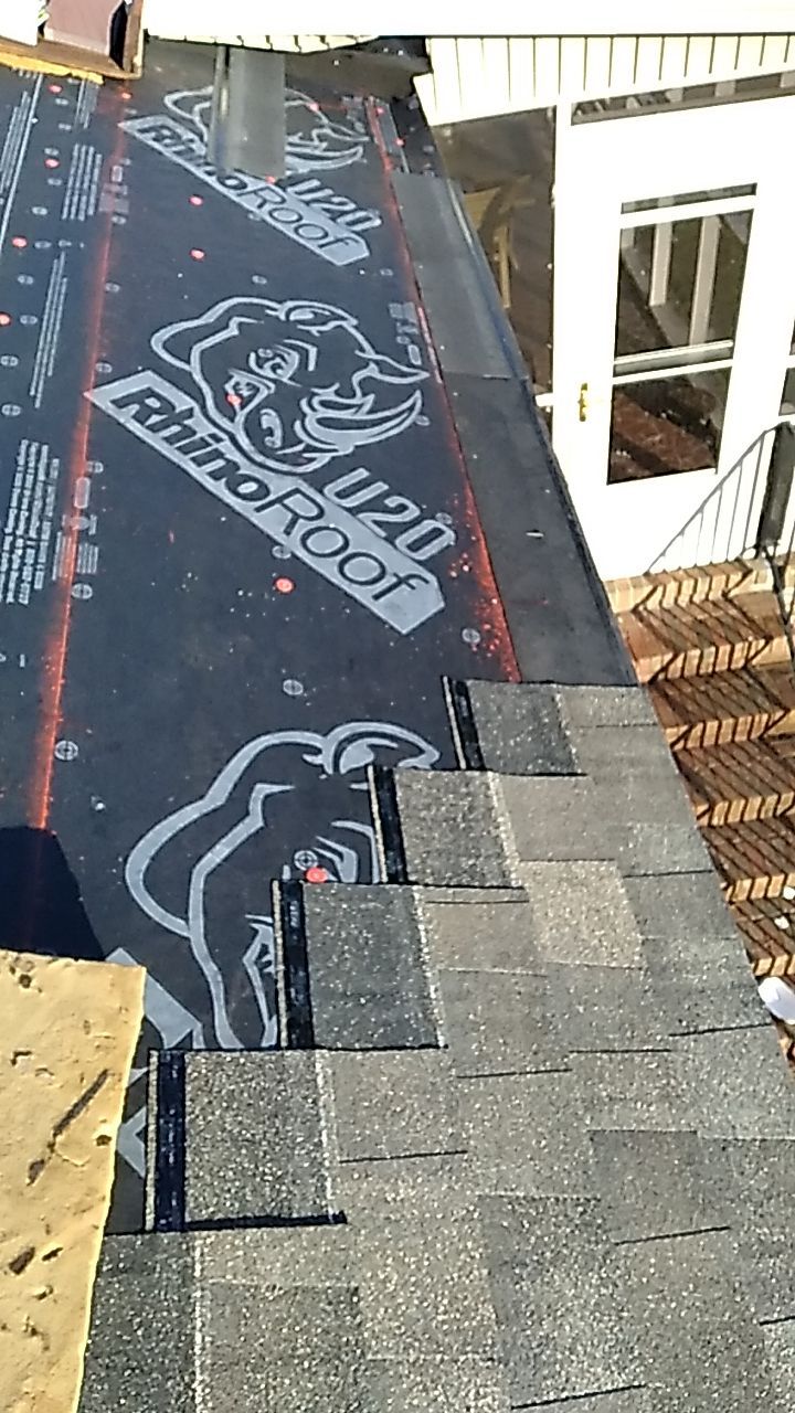 Residential Roofing Installation using Owens Corning Oakridge- Williamsburg Gray by Indigo State Roofing