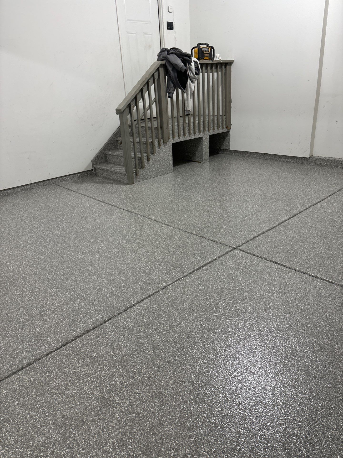 Stoney Creek Garage Floor Coating by Level 10 Coatings