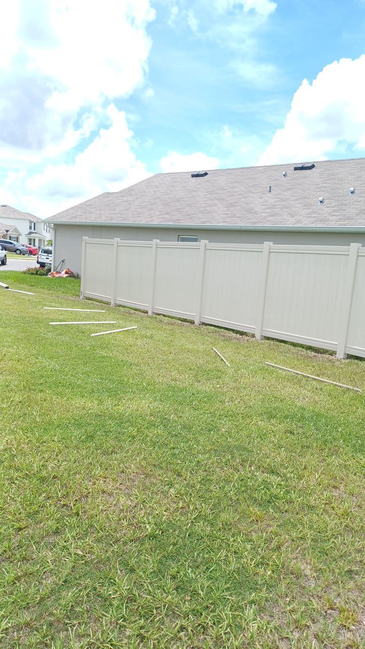 Parrish, FL White Vinyl Privacy Fence  by Asap fence and gates, LLC