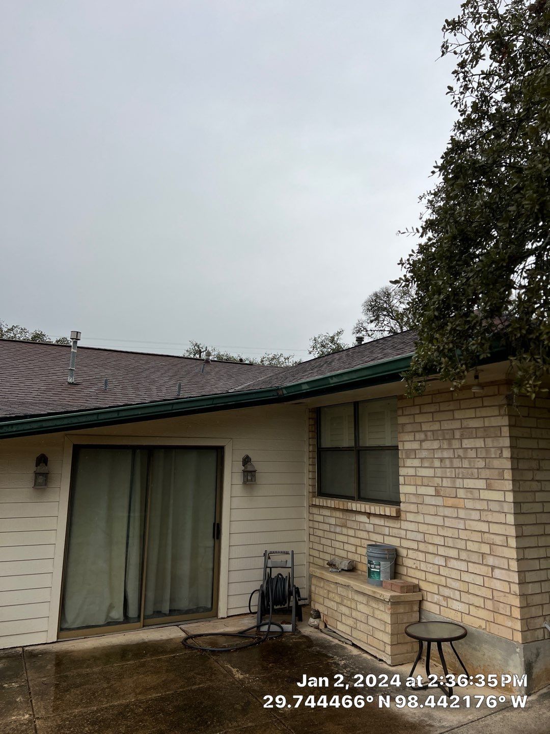 Residential Roofing Installation using Owens Corning 30 year Architectural Shingles by Premier Roofing and Contracting