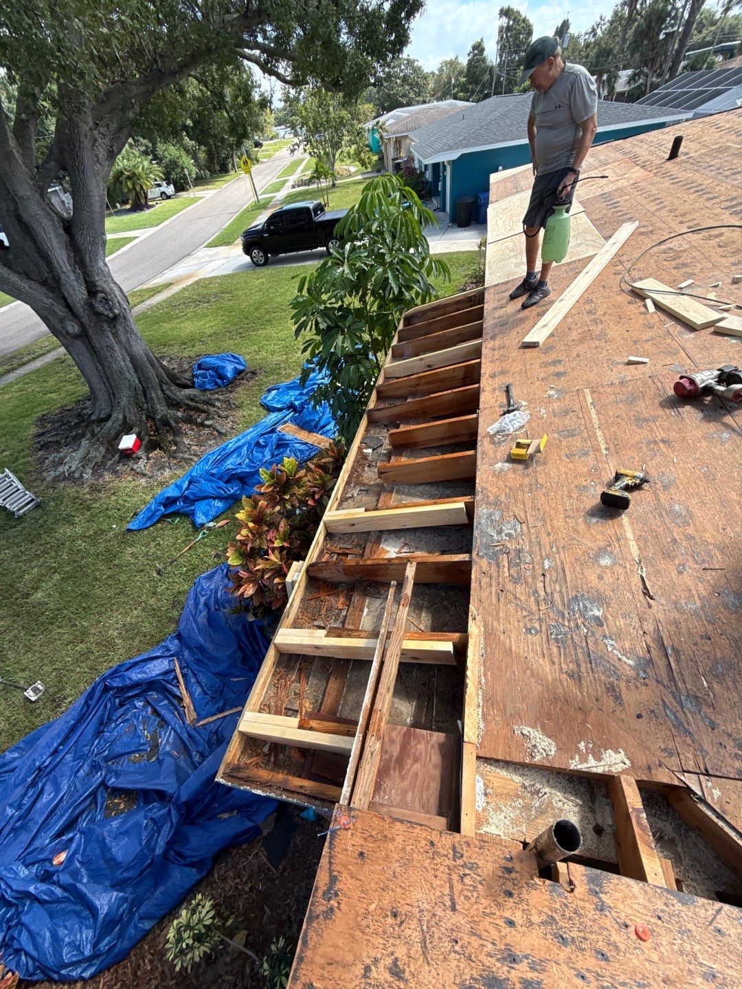Project in St. Petersburg 33710 by Mitchell Roofing Company LLC