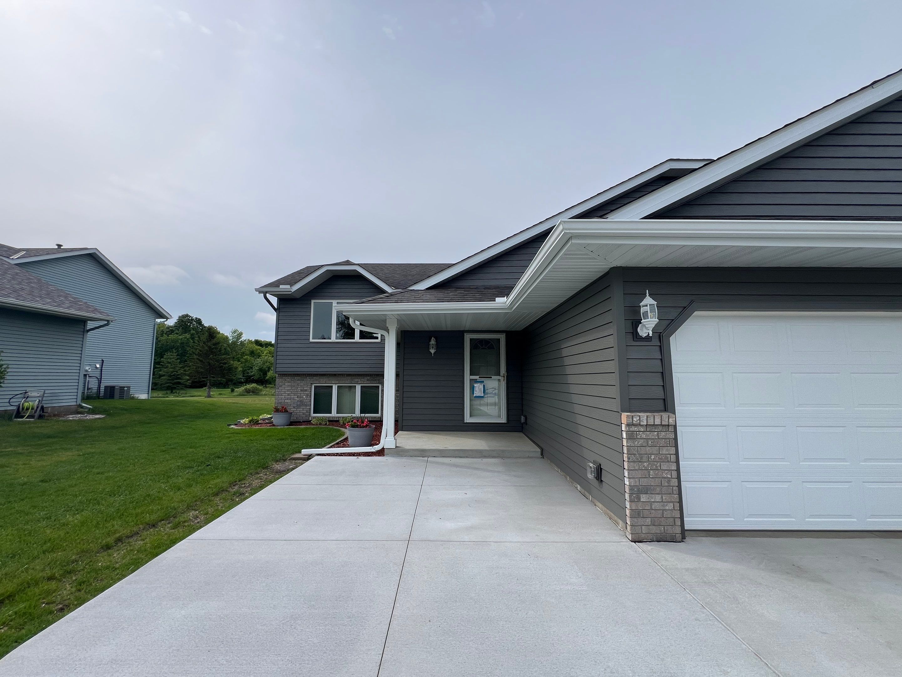 Project in Sartell by CoMitted 365 Roofing & Exteriors 