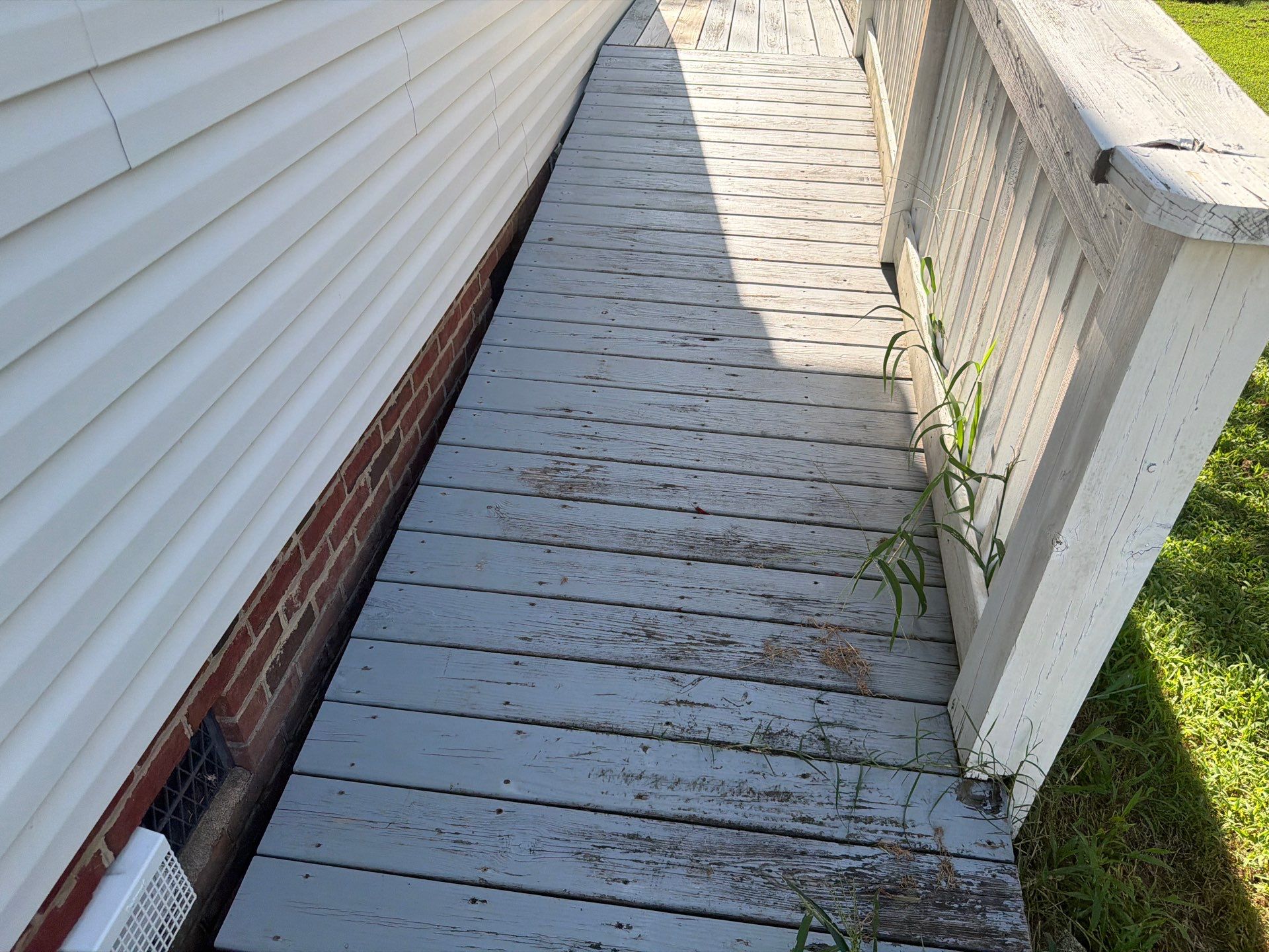 Deck using Wood Sealant by DuraSeal