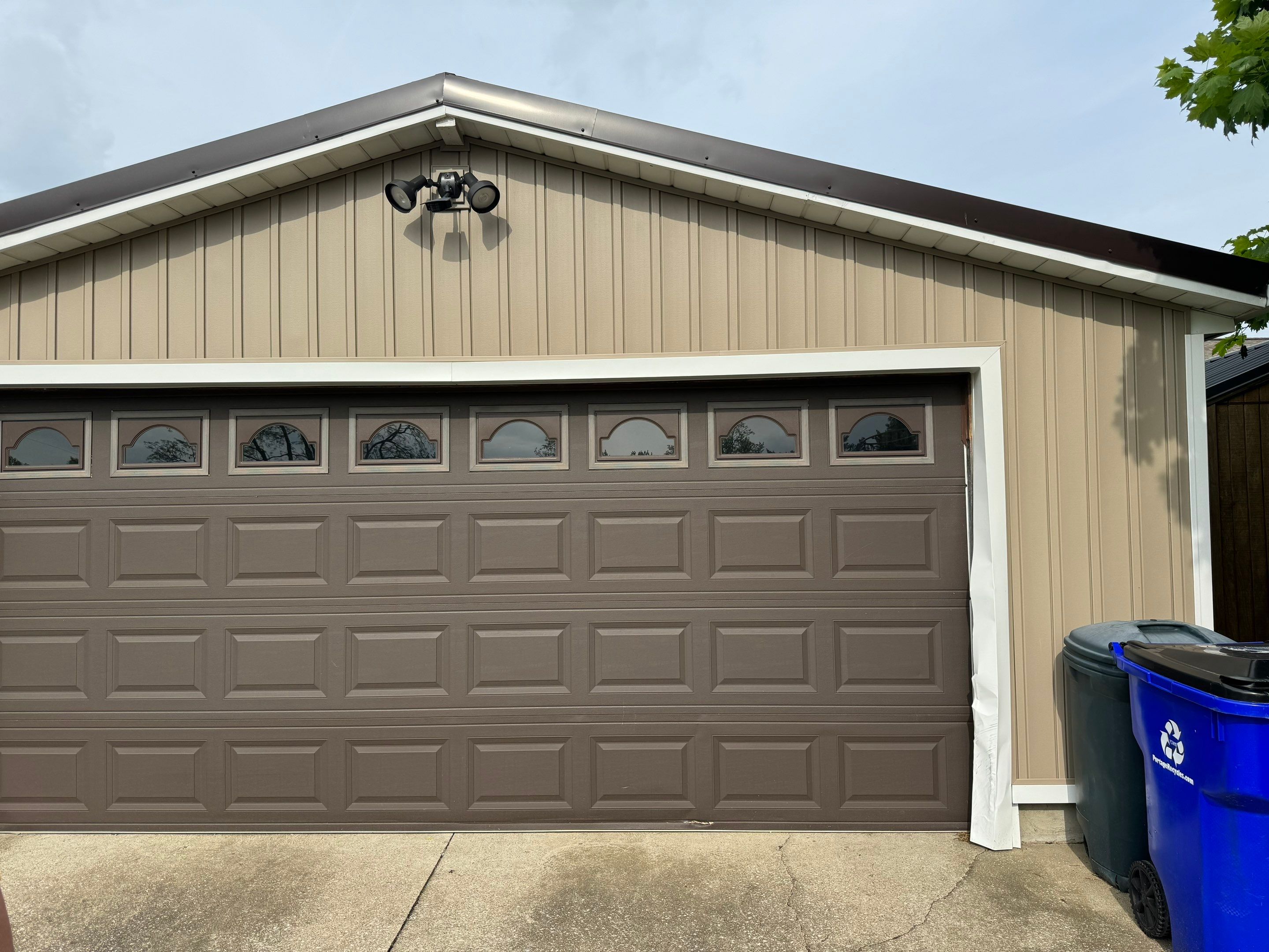 Dale Mertz by Silver Leaf Contracting 