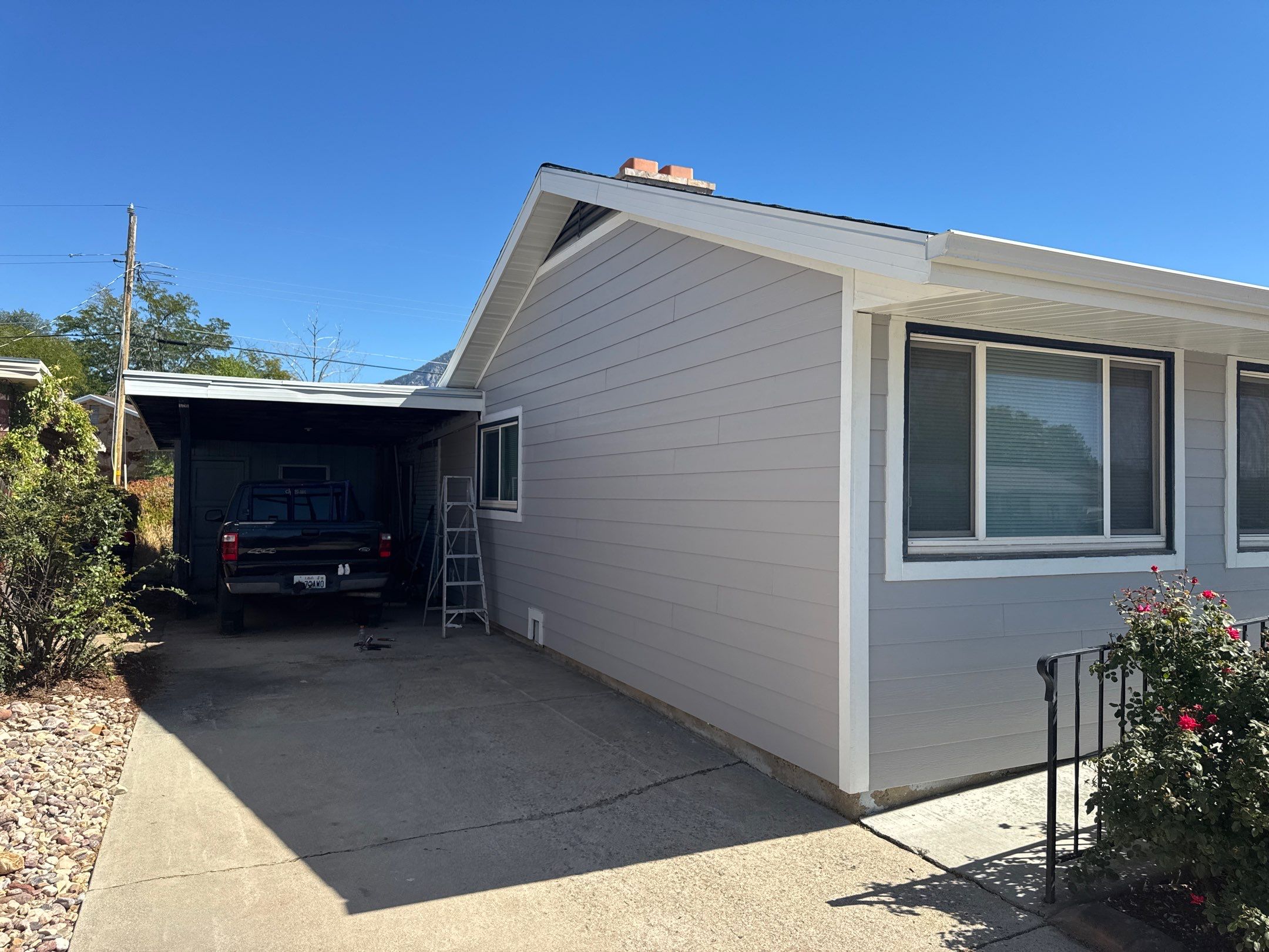 Orem | James Hardie Lap Siding | Pearl Gray by Ideal Siding Utah