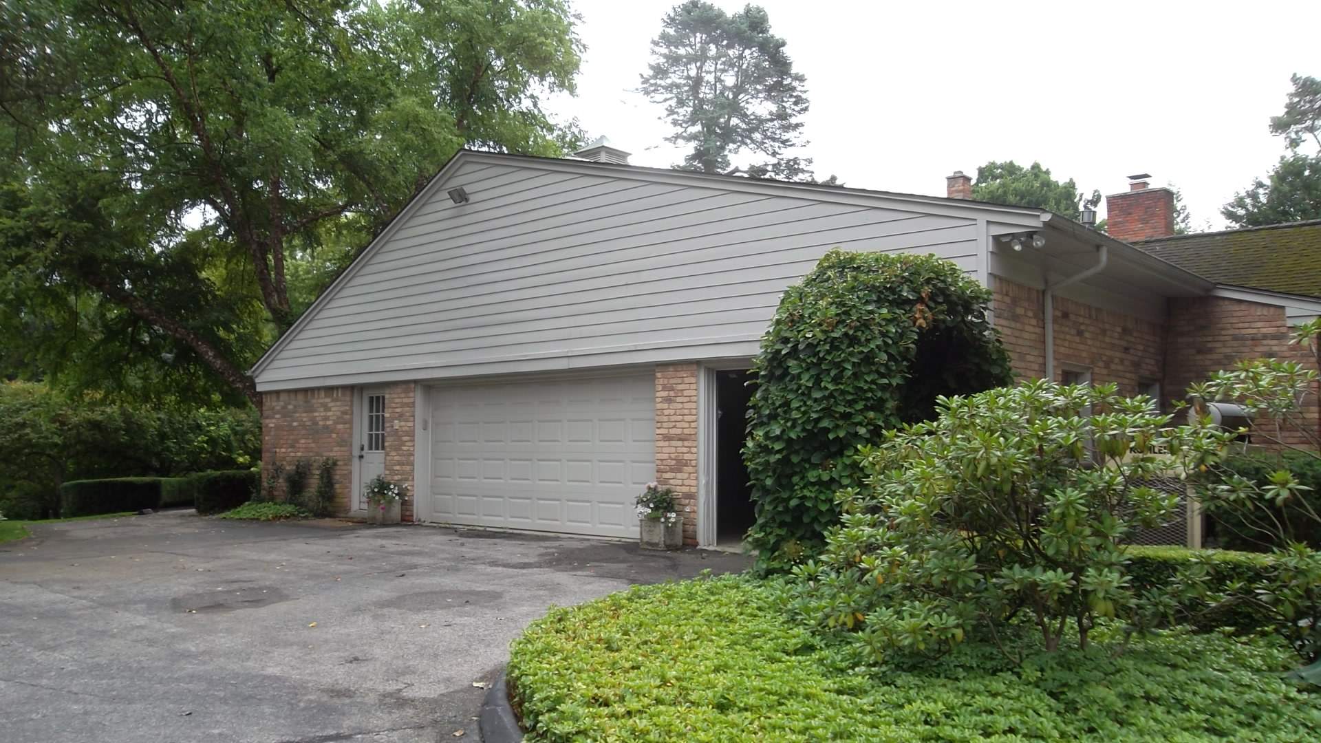 Exterior Remodel - Private Residence by Bloomfield Construction & Restoration