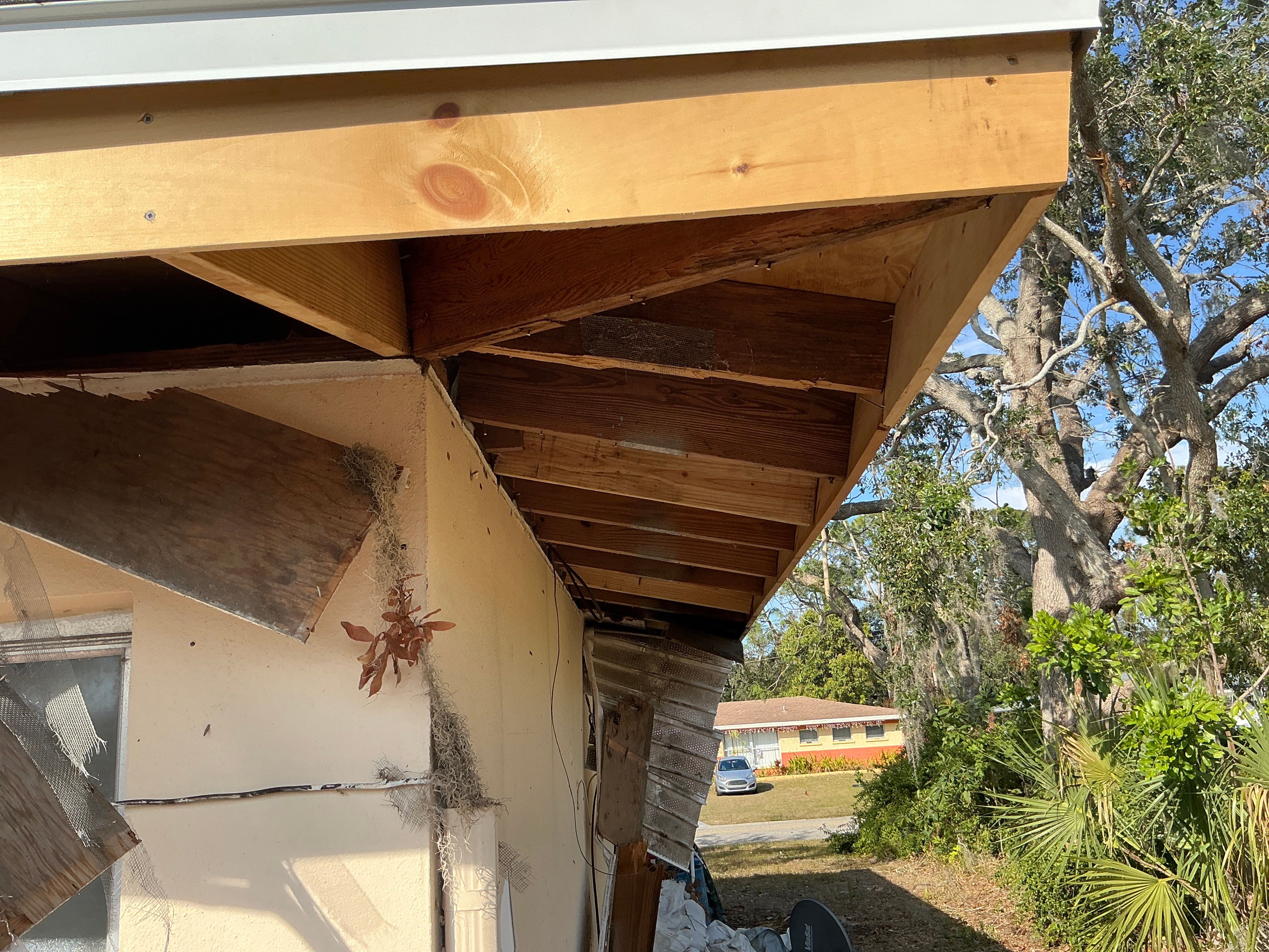 White Soffit and Fascia Upgrade in Sarasota FL by Gutter Professors