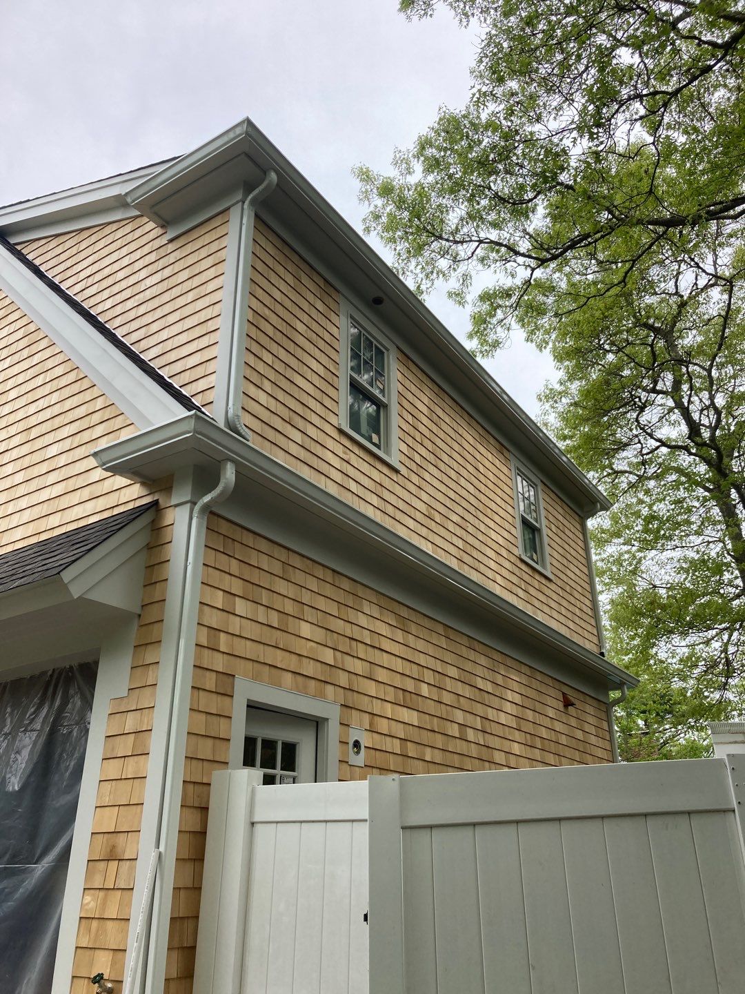Gutter Installation using 6" K-Style Aluminum Gutter by Gutter Pro Enterprises