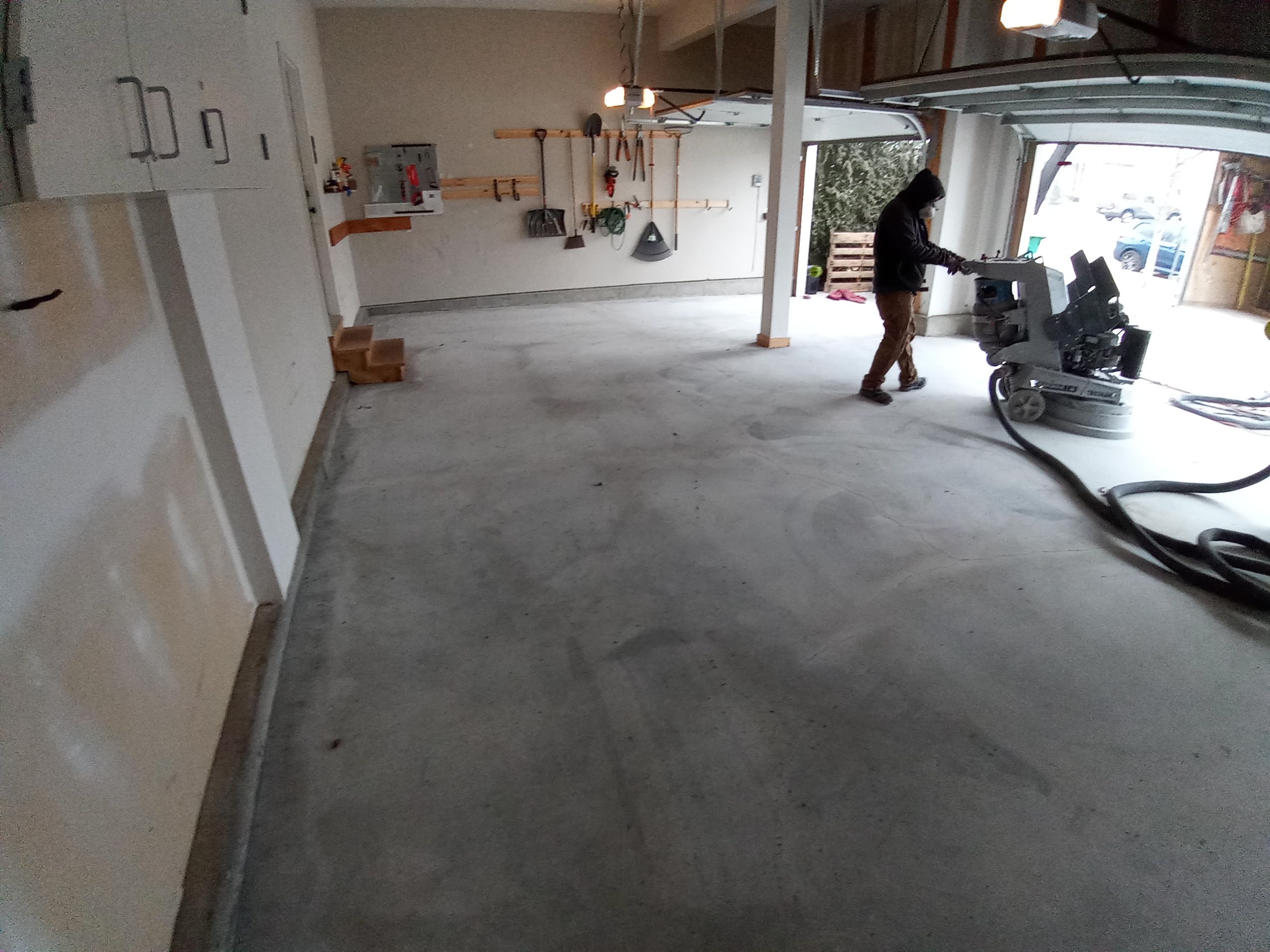 Garage using Silver Creek by Select Painting, Coatings & Garage Cabinets