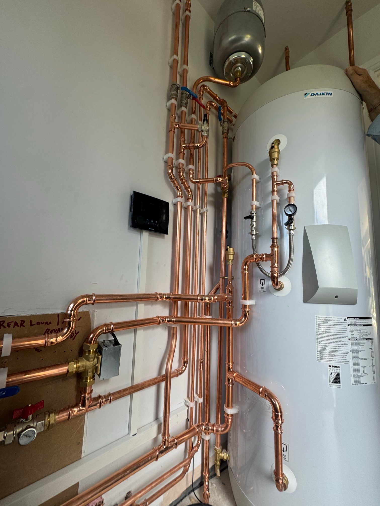 🏡 Designed for Low-Temperature Excellence by Elite Services Group Ltd