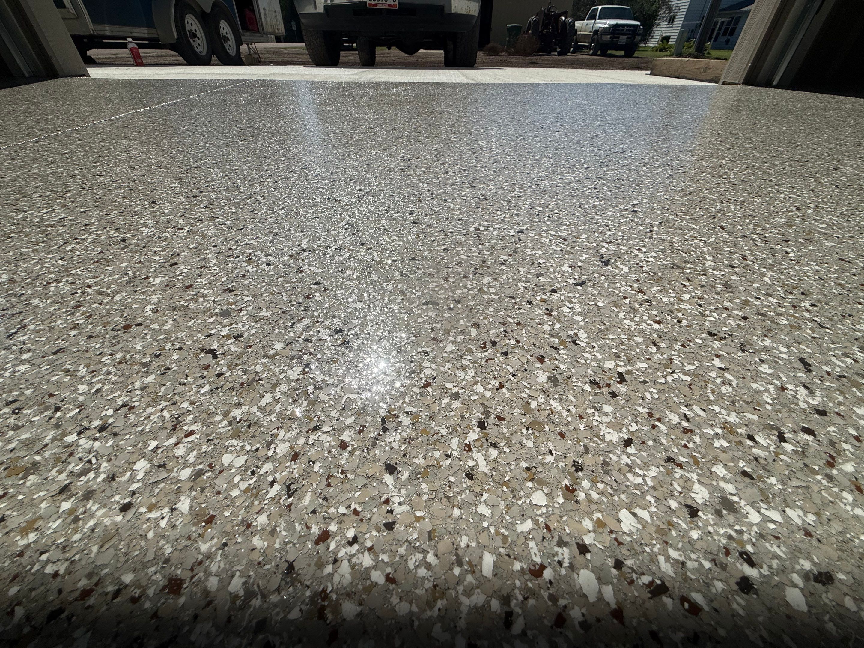 Creekbed Flake Coating in Woonsocket, SD by Select Painting, Coatings & Garage Cabinets