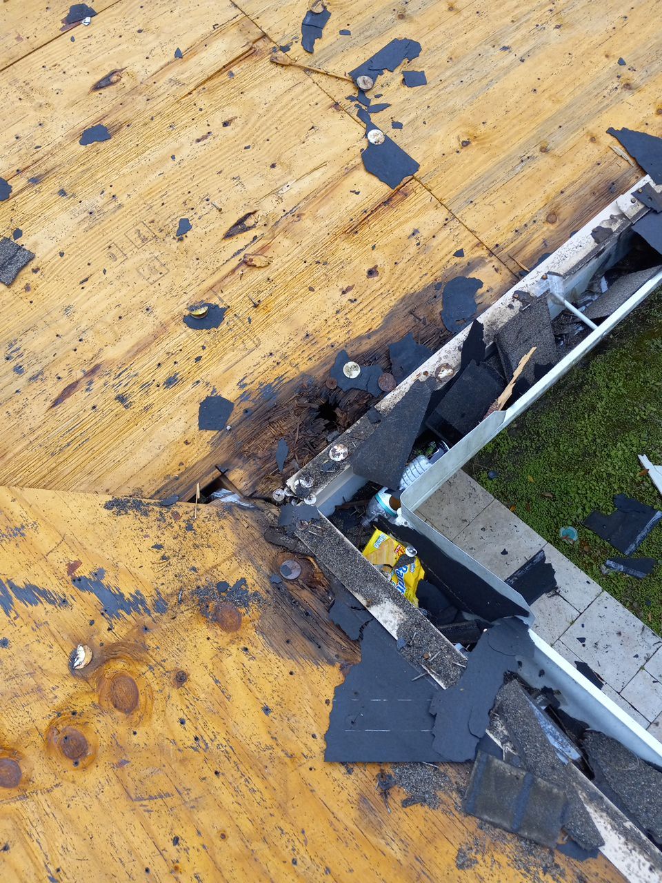 Residential Roofing Installation using GAF Timberline HDZ by Stay Dry Roofing 