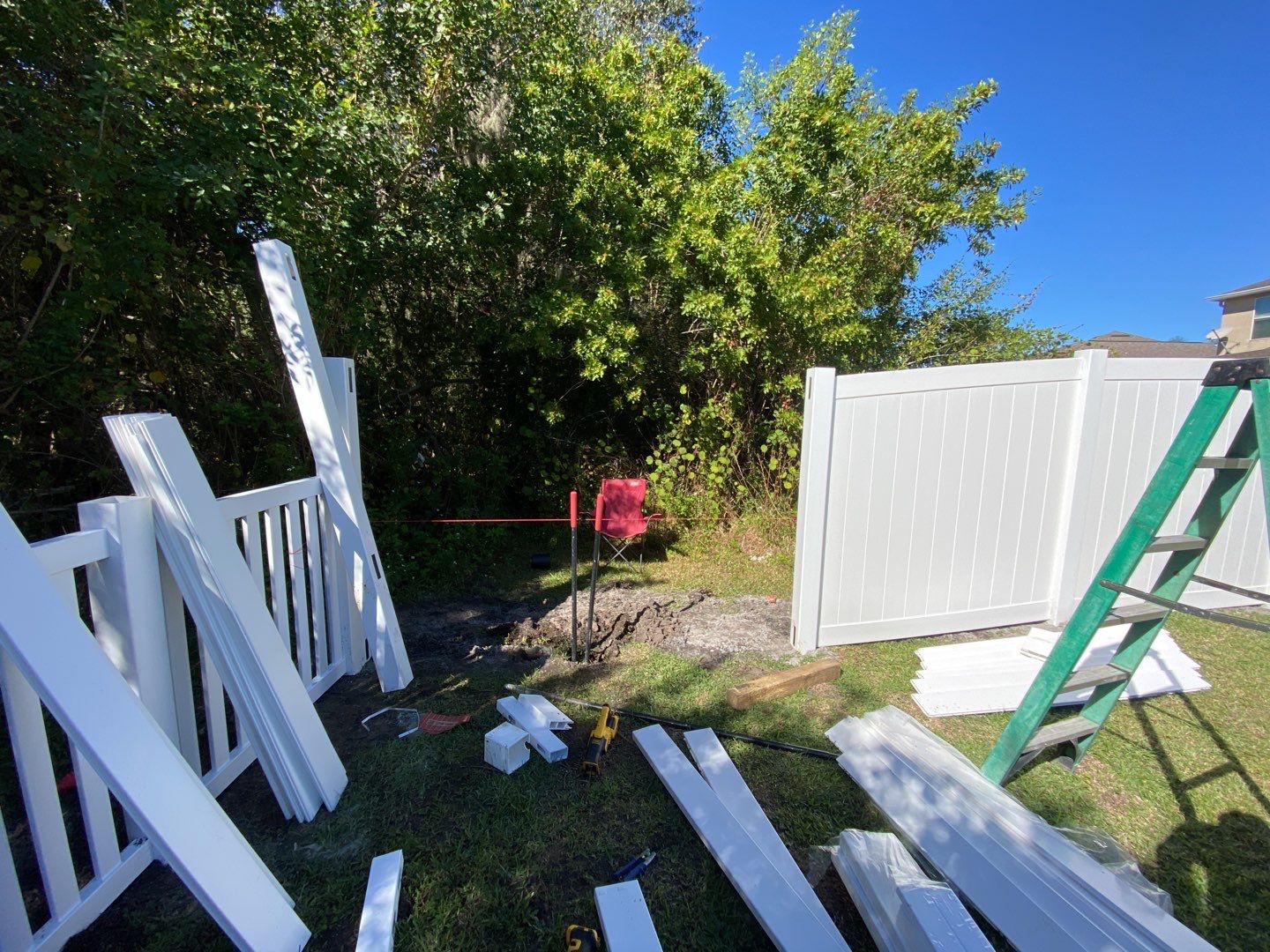 Ruskin, FL 6 ft. Tall White Vinyl Privacy with 4 ft. Picket Fence by Asap fence and gates, LLC
