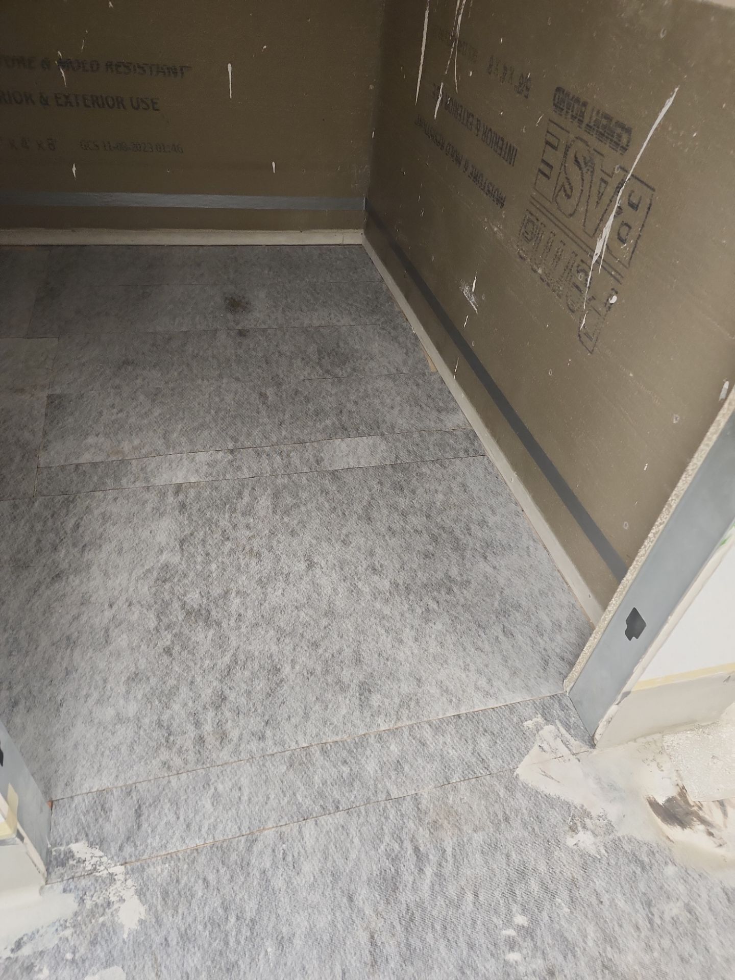 Machialina Restaurant Microtopping by Seamless Surfaces