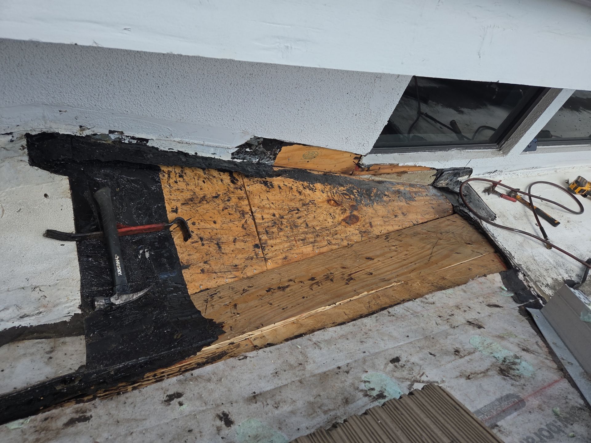 Flat Roof Restoration and Silicone Coating in Boca Raton by Aastro Roofing