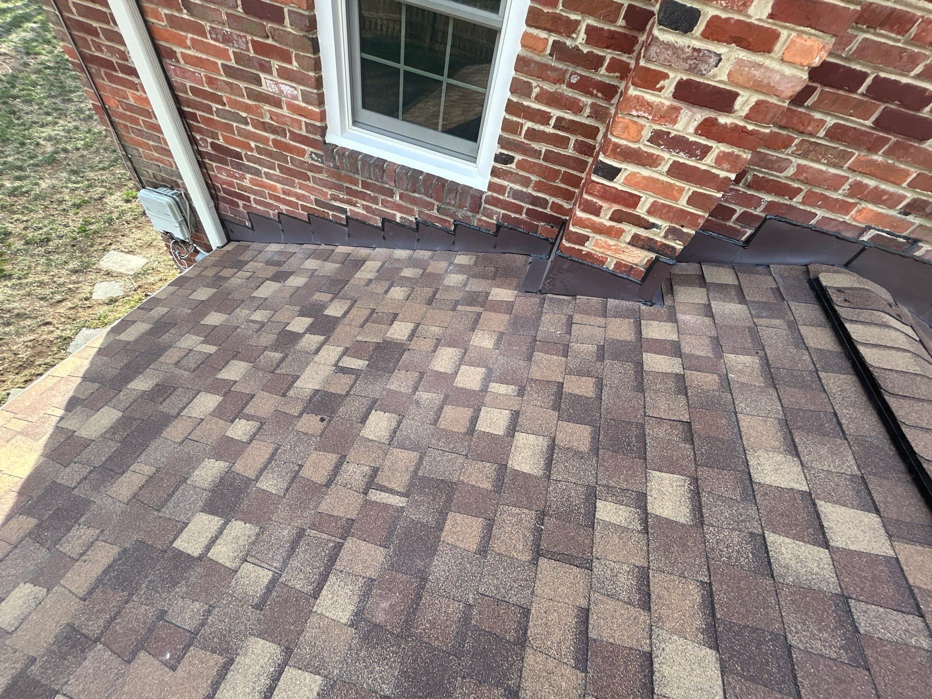 Great Falls: Residential Roof Replacement with CertainTeed Landmark Pro in Max Def Resawn Shake by RM Banning, Inc.