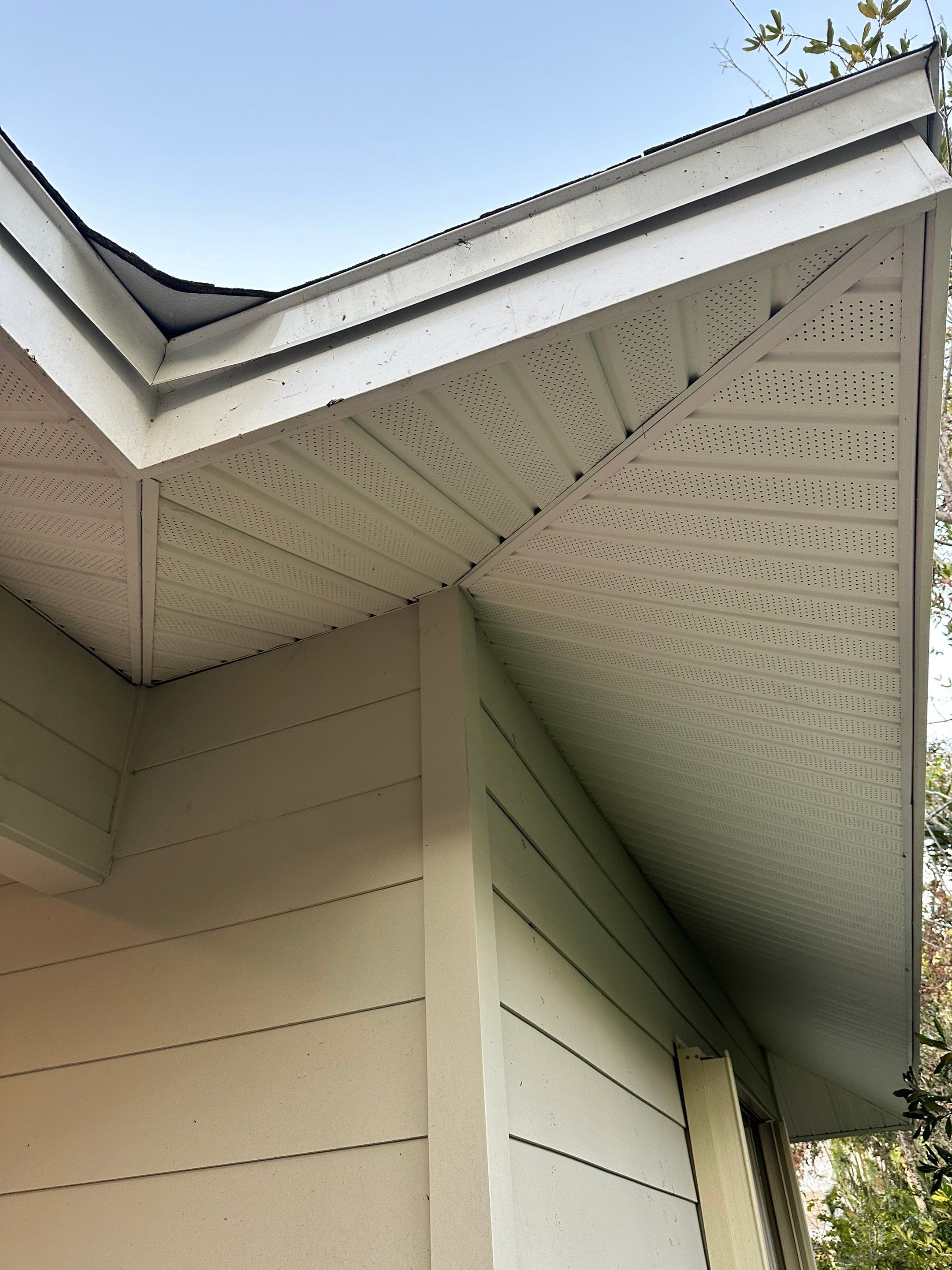 Replace All Soffit in the House in Sarasota FL by Gutter Professors