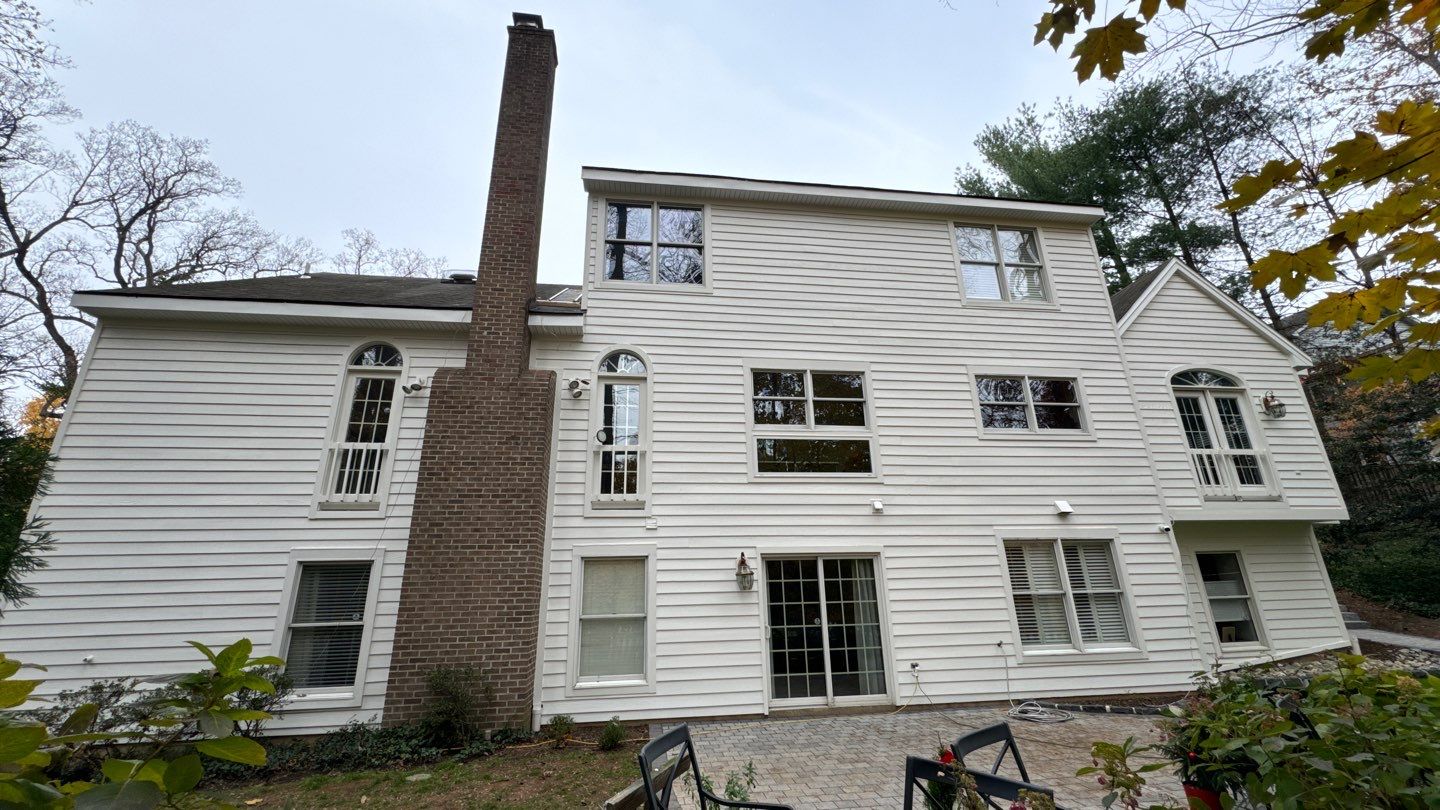 Arlington: Bevel Cedar Wood Siding Restoration by RM Banning, Inc.