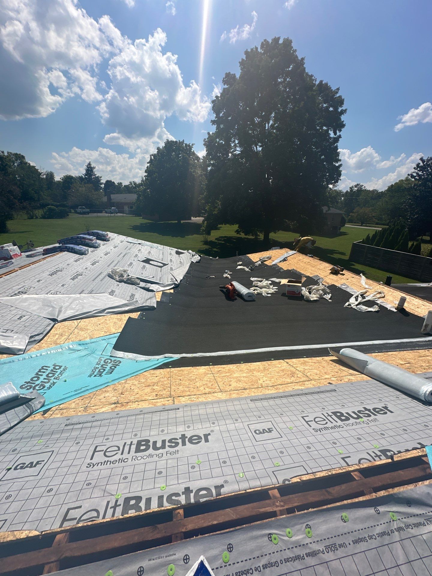 GAF Timberline HDZ in Charcoal by Undersun Roofing