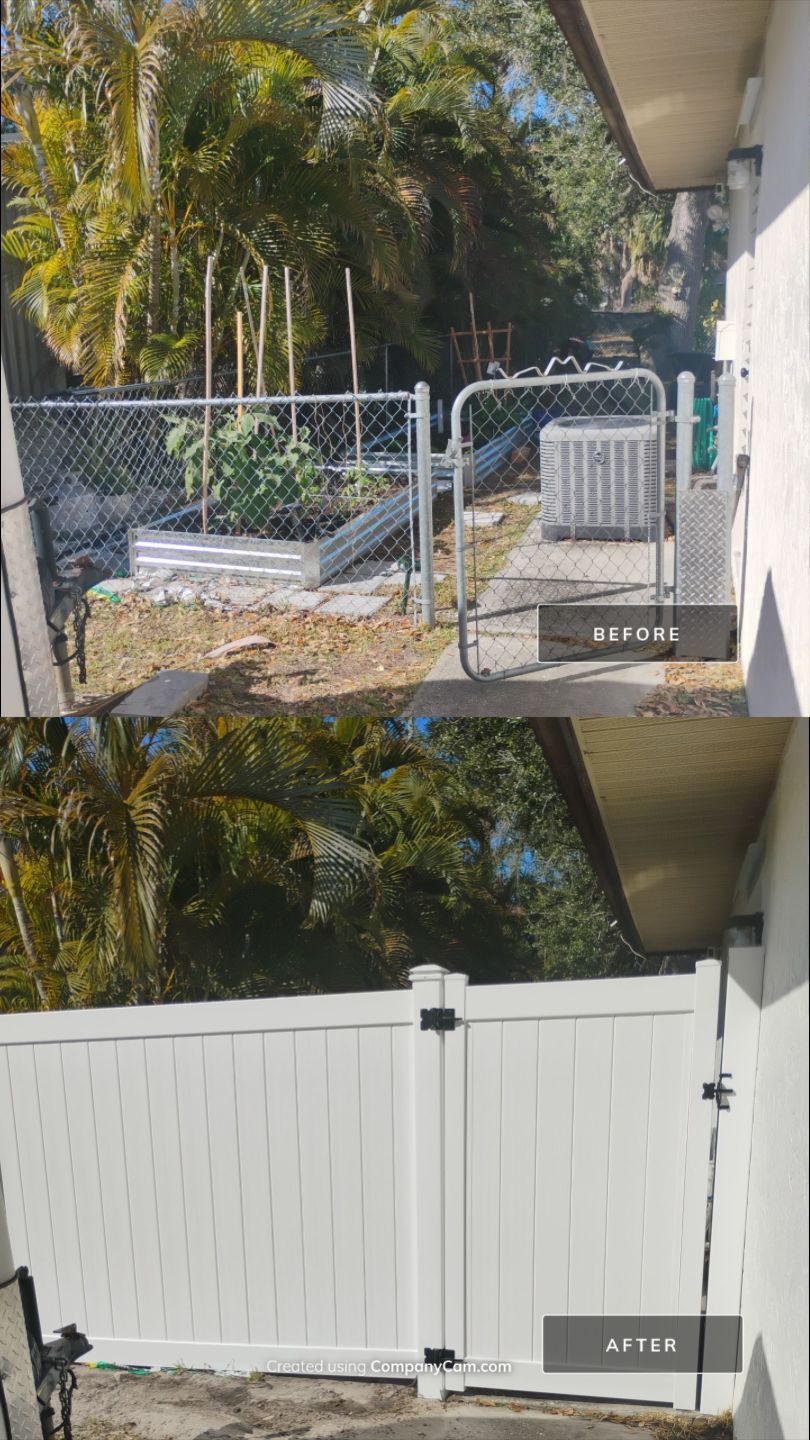 White Vinyl Fence in Port Charlotte by True Fence LLC